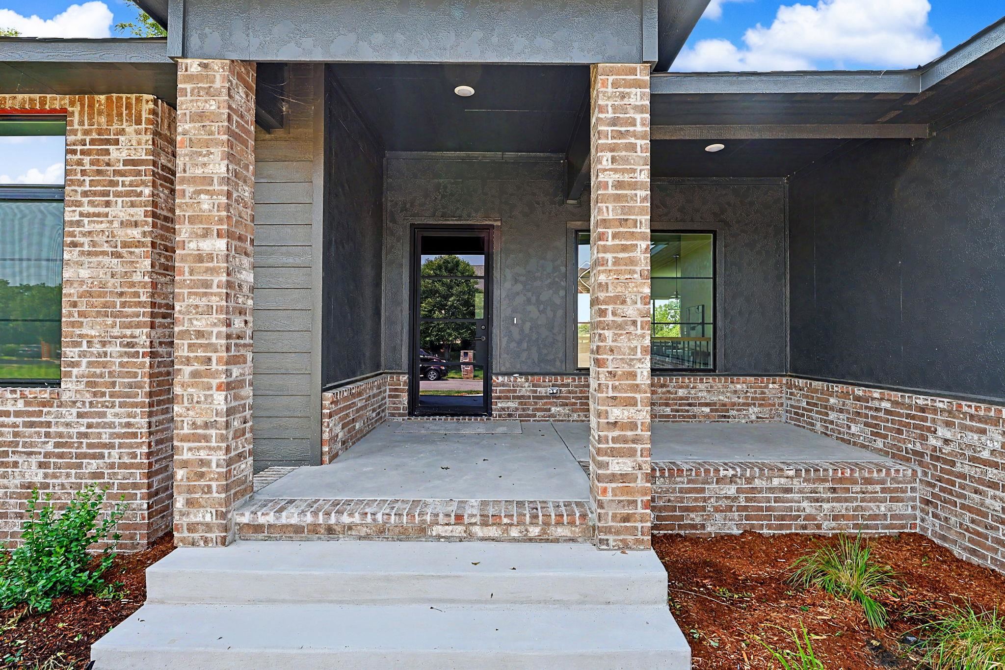 3117 E Sunflower Dr Property Photo 3