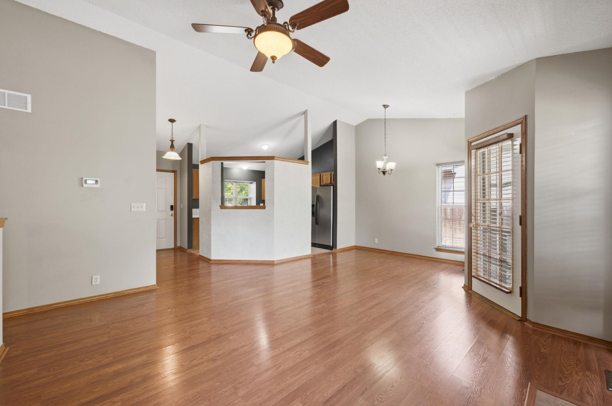 418 S Firefly St Property Photo 5