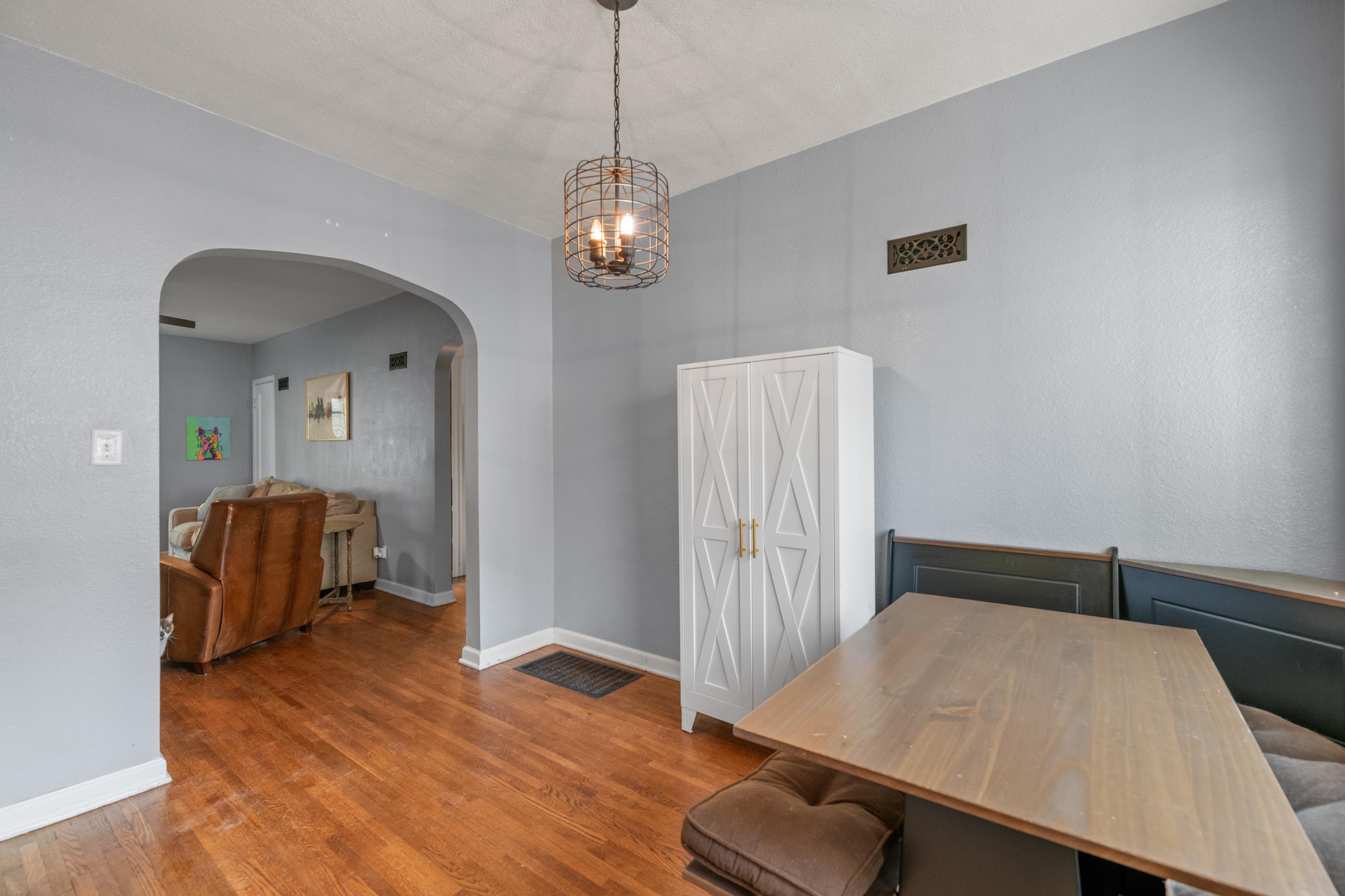 938 S Holyoke Property Photo 11