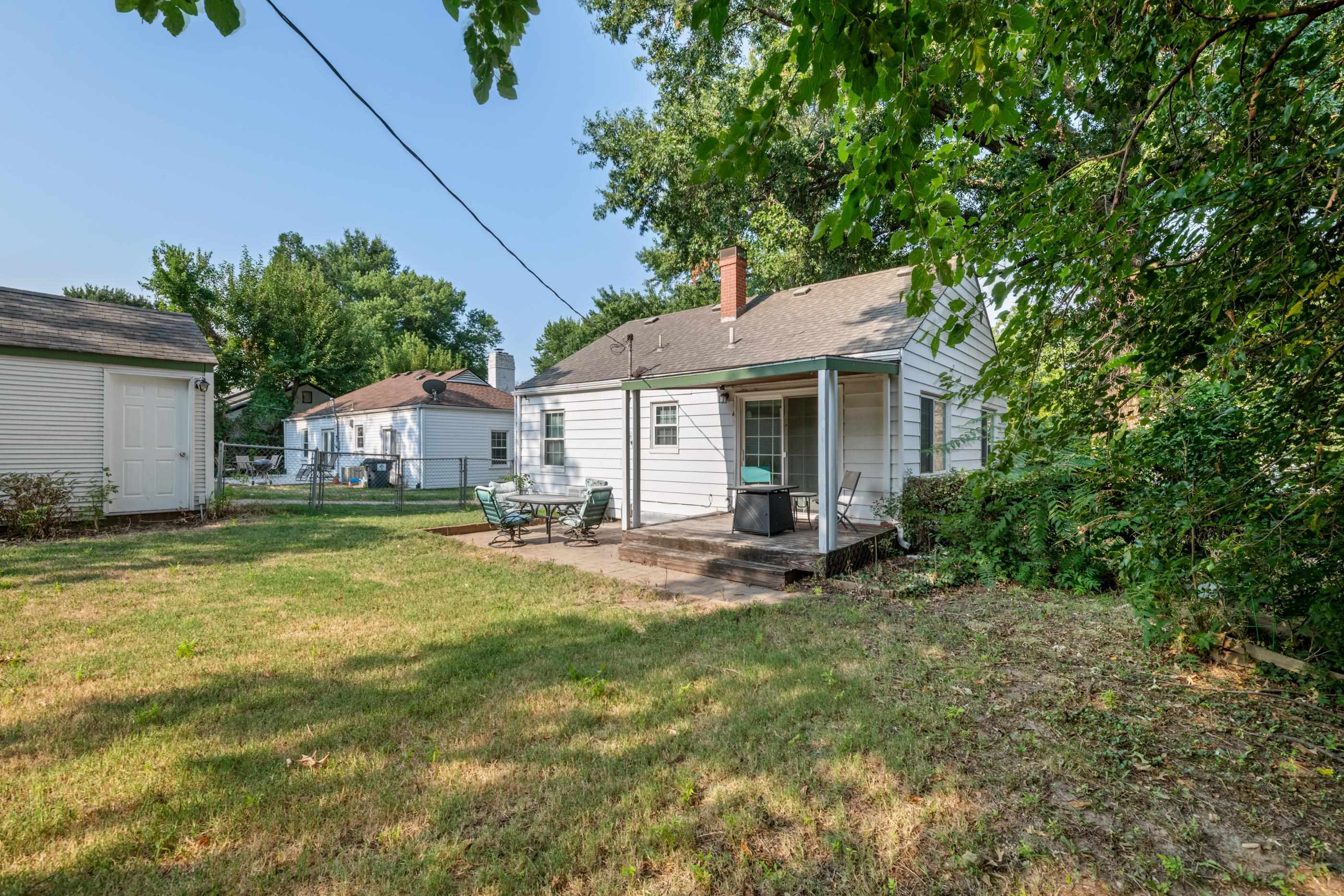 938 S Holyoke Property Photo 31