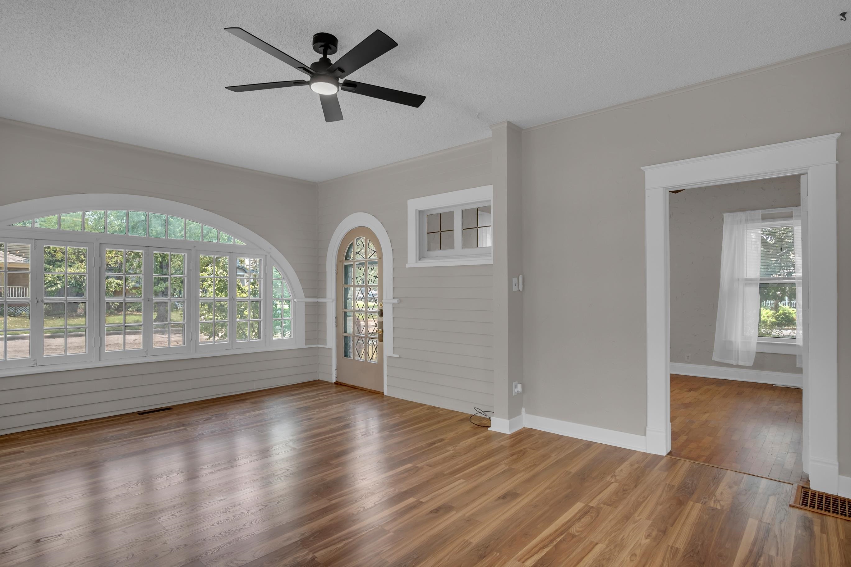 117 Harrison Property Photo 10
