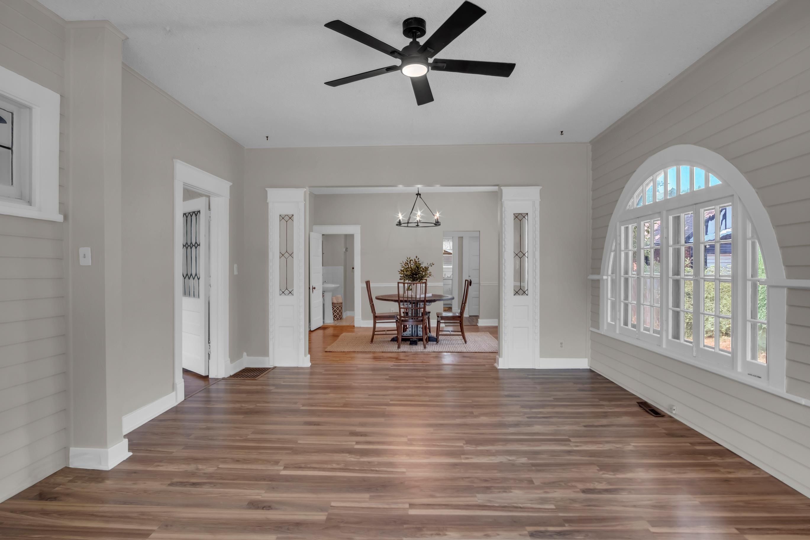 117 Harrison Property Photo 11