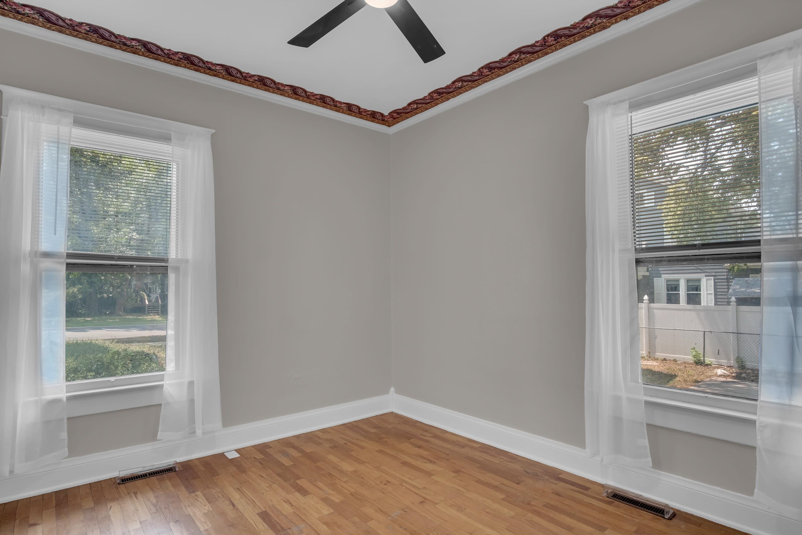 117 Harrison Property Photo 26