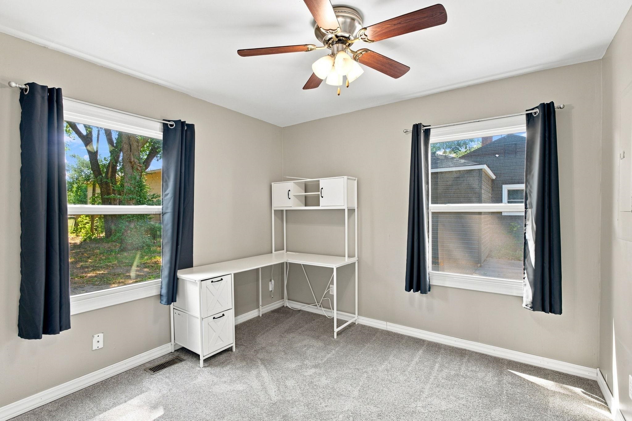 3016 N Charles Ave Property Photo 18