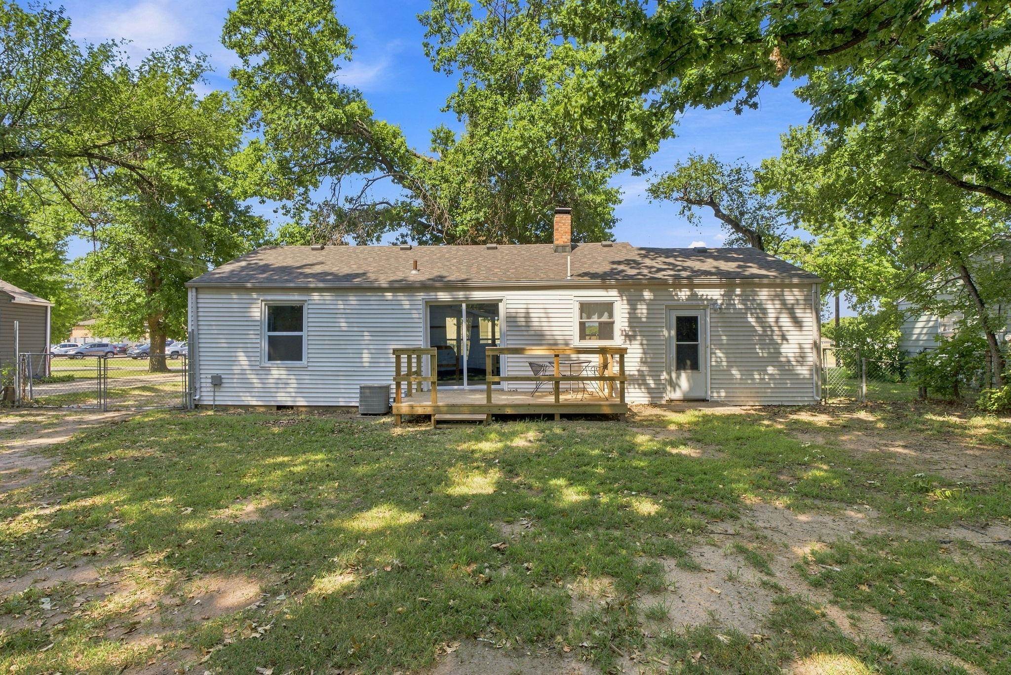 3016 N Charles Ave Property Photo 21