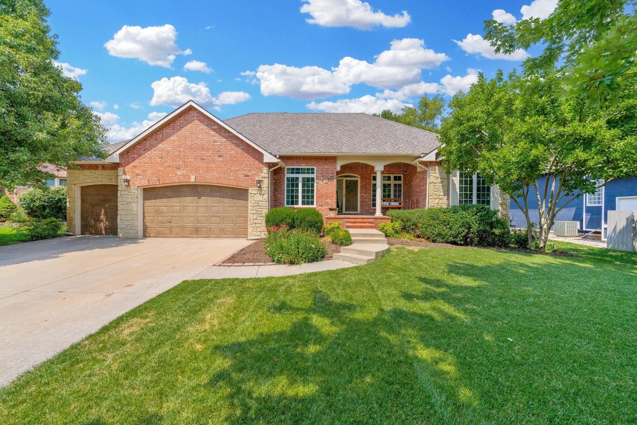 2825 N Spring Meadow Ct Property Photo 1
