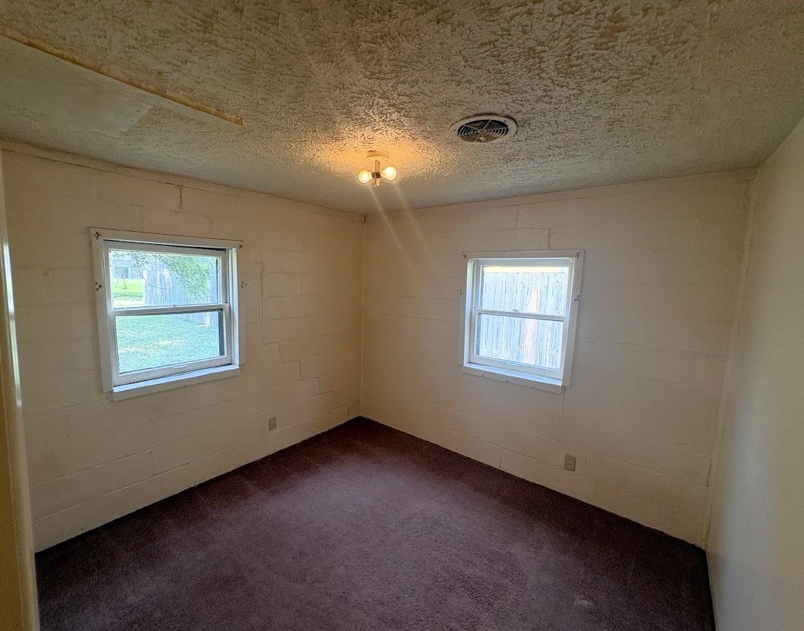 331 Des Moines Ave Property Photo 6