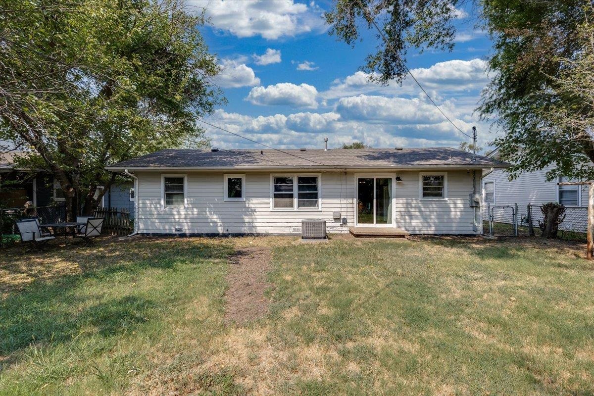 3152 S Euclid Ave Property Photo 25