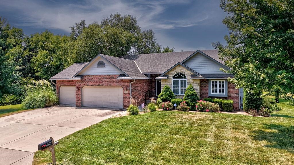 1301 Grand Property Photo 1