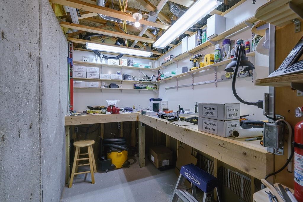 1301 Grand Property Photo 28