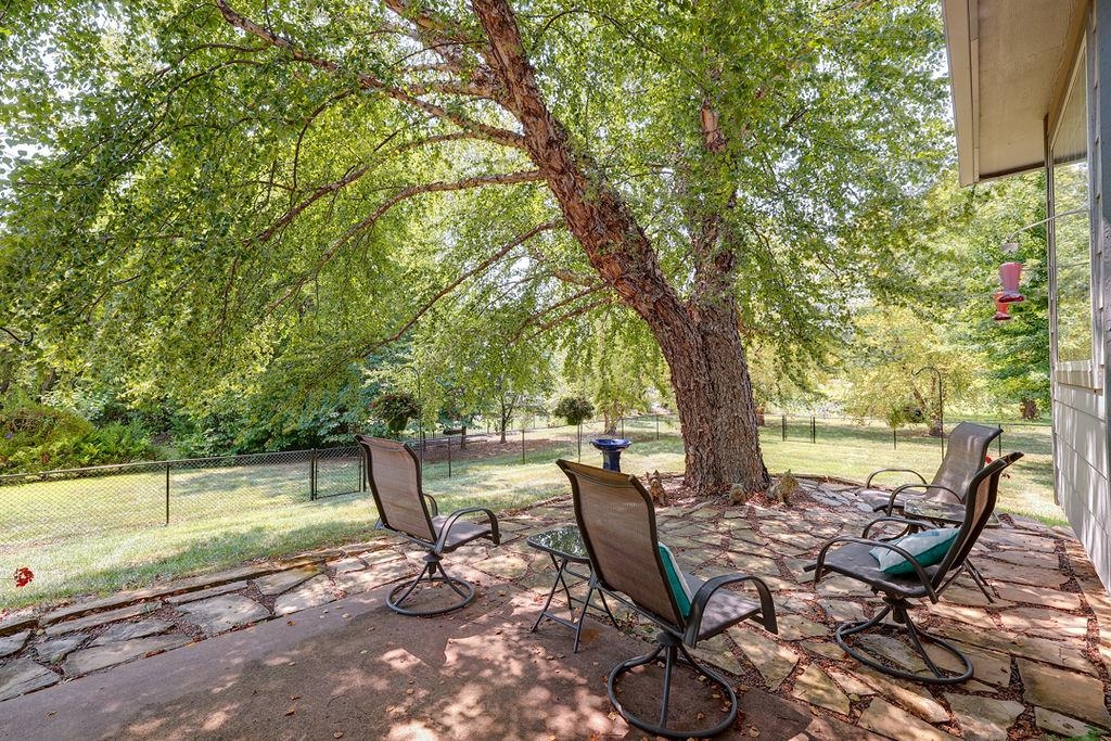 1301 Grand Property Photo 36