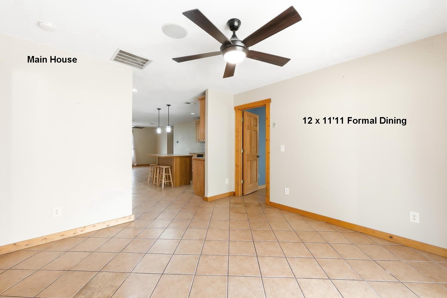 519 E 1st St. Property Photo 12