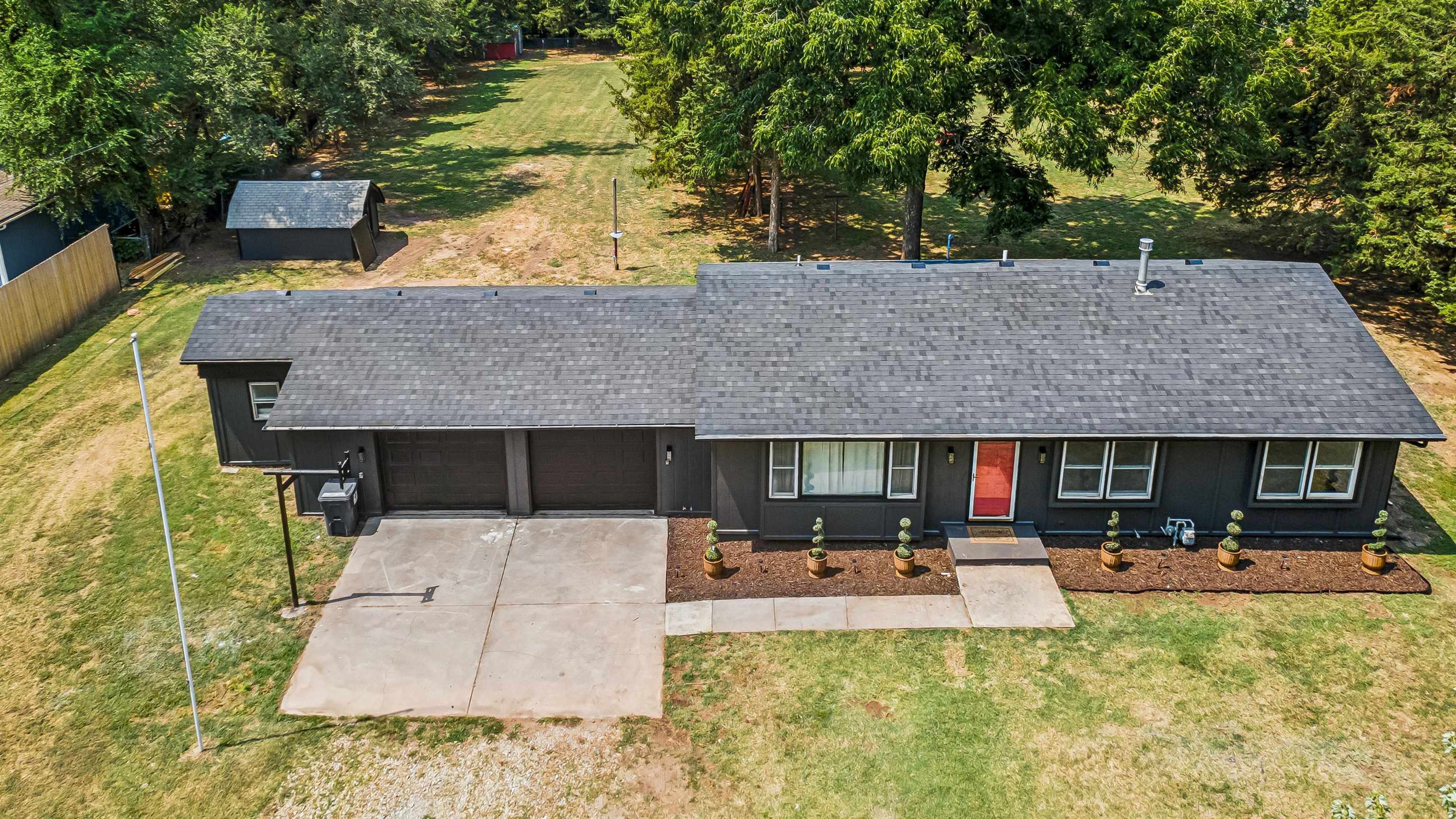 4739 N Arkansas Property Photo 2