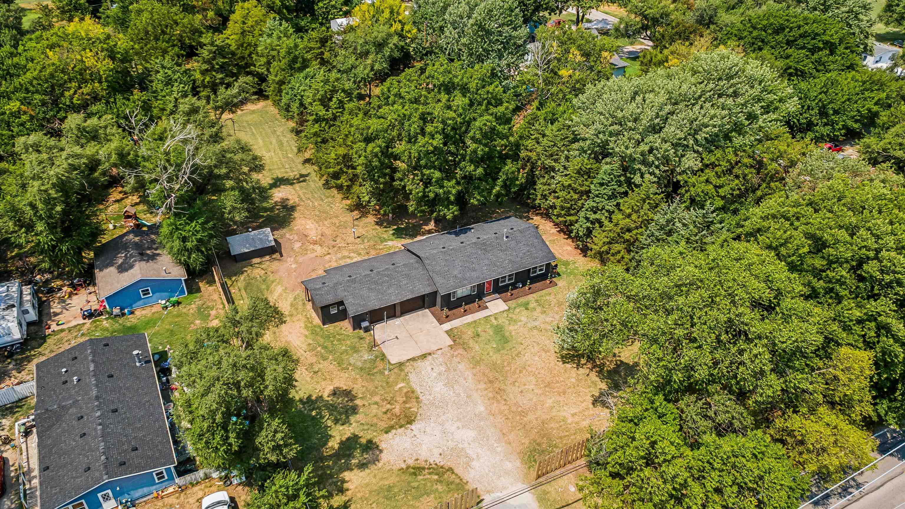 4739 N Arkansas Property Photo 6
