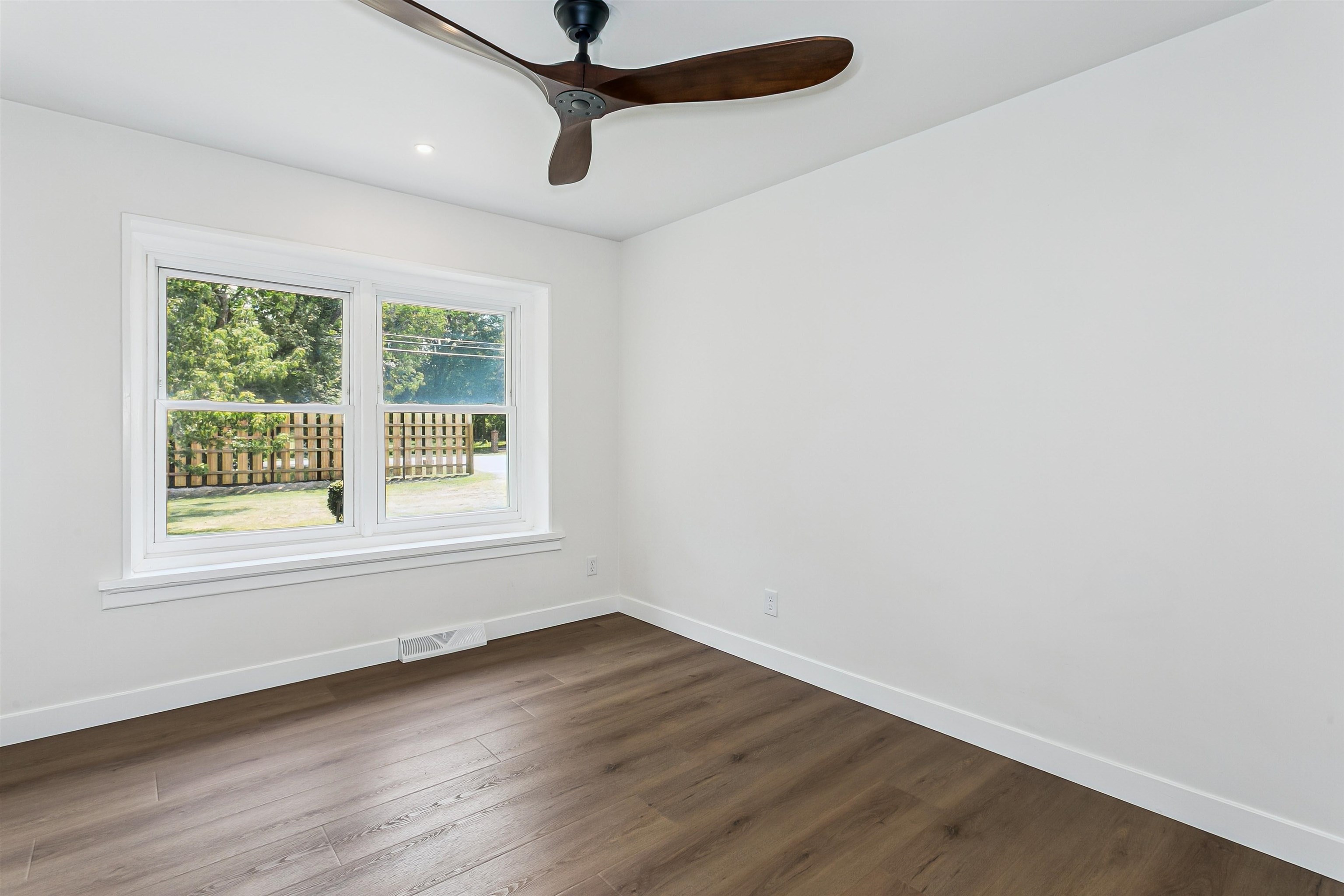 4739 N Arkansas Property Photo 20