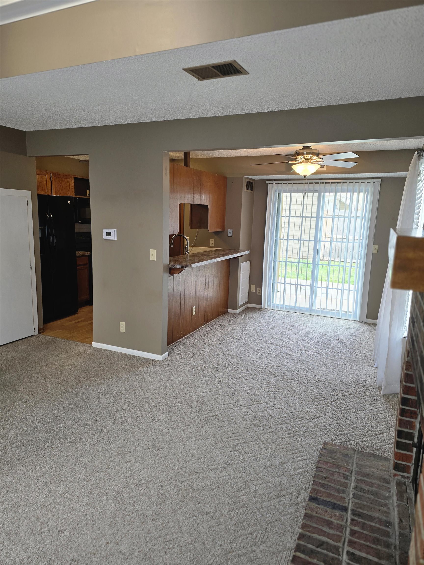 6725 W Shade Property Photo 4