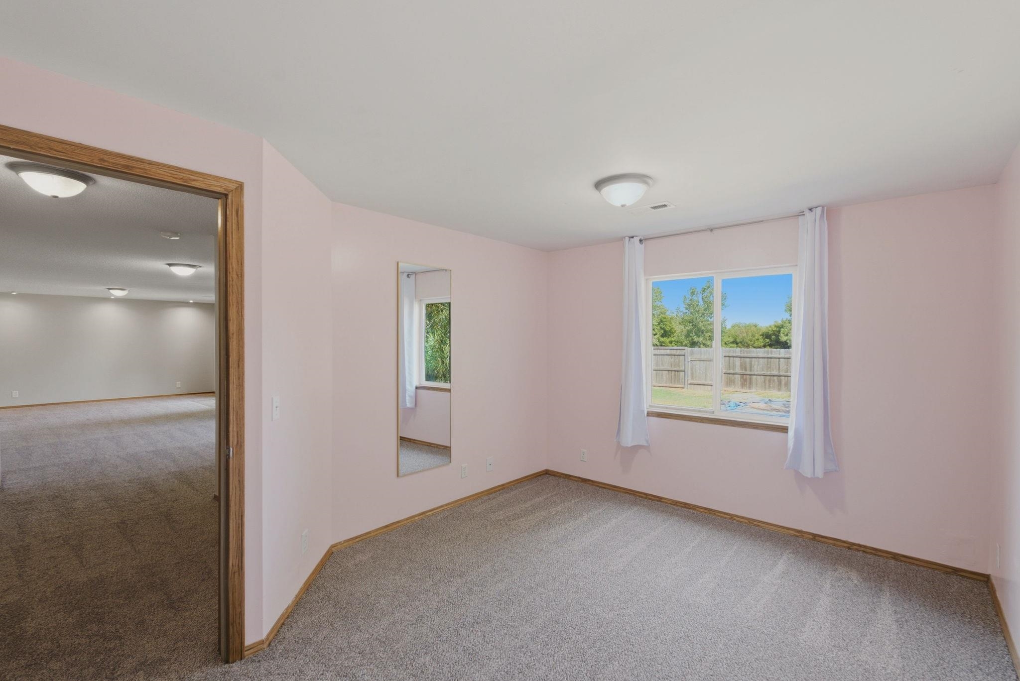 2261 S Upland Hills St Property Photo 22