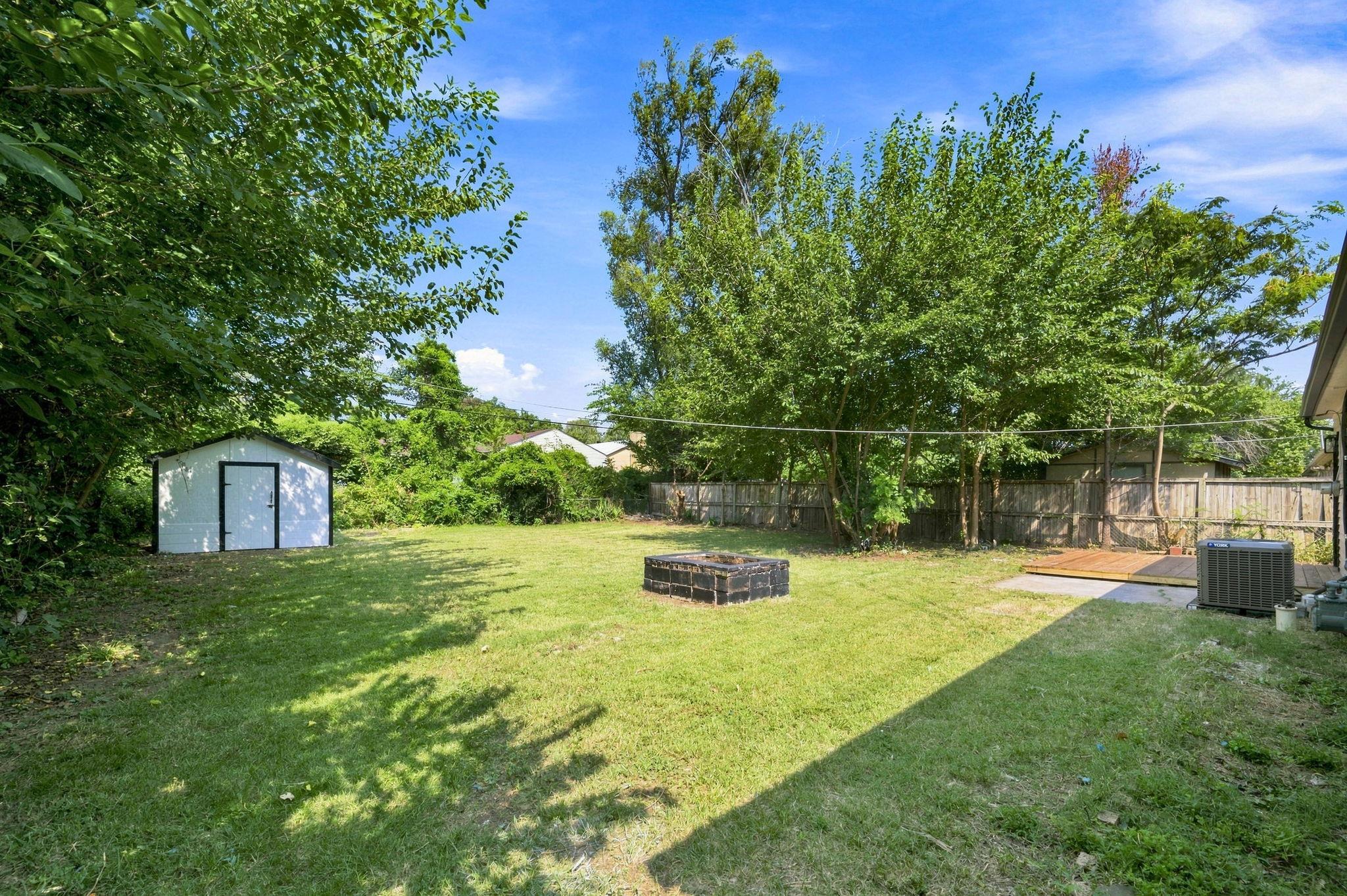 233 S Stearns Property Photo 22