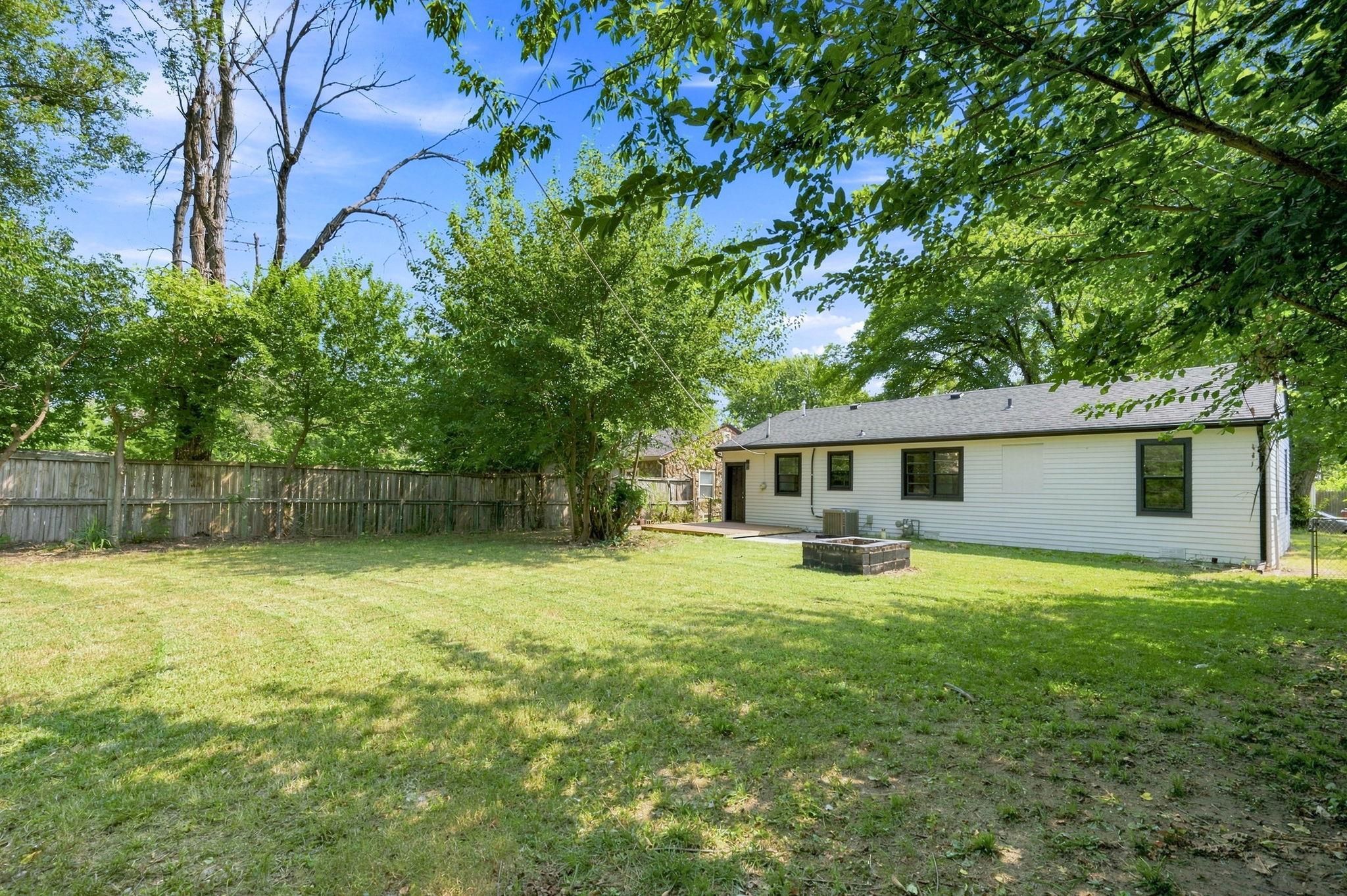 233 S Stearns Property Photo 23