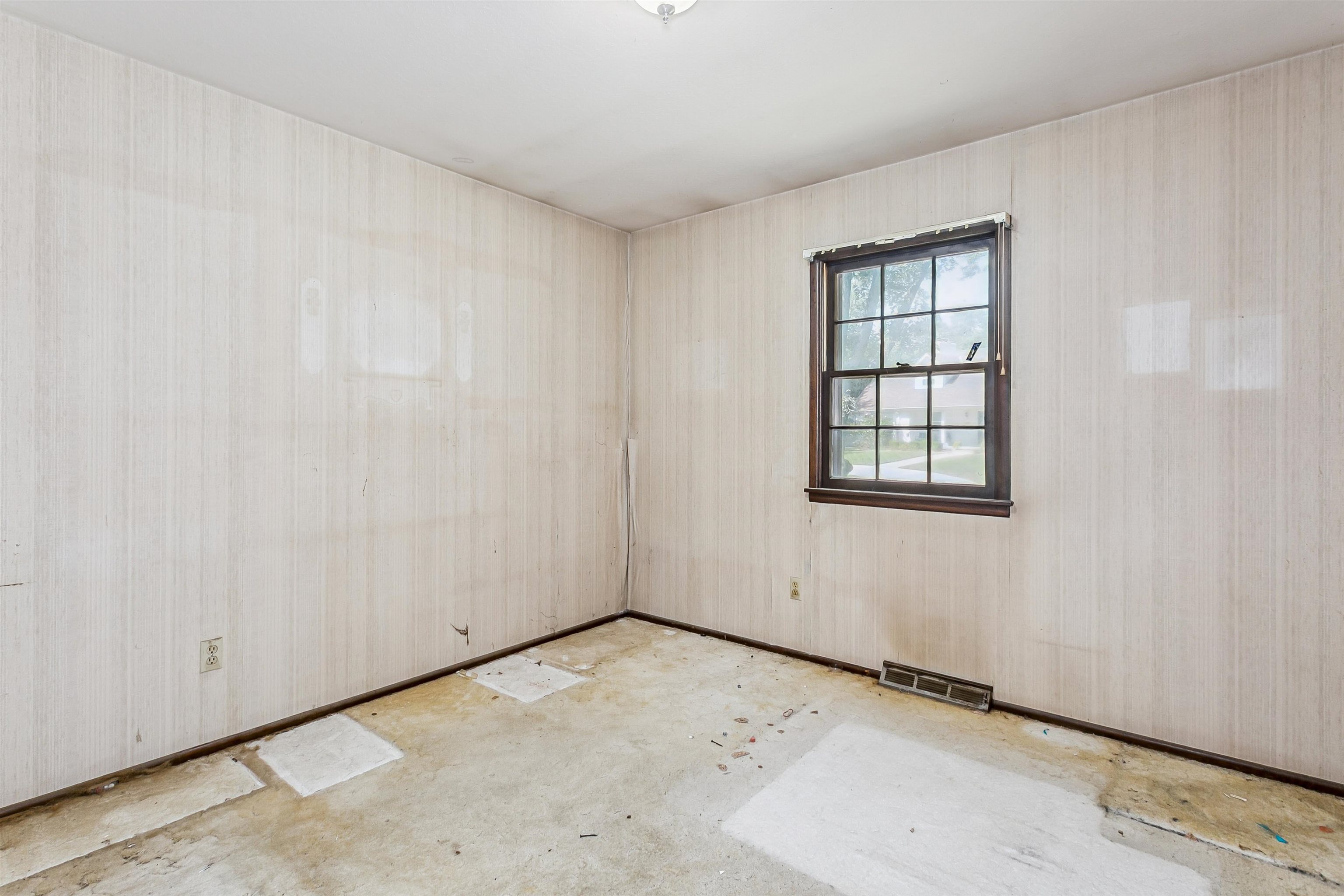 849 E Sunrise St Property Photo 15