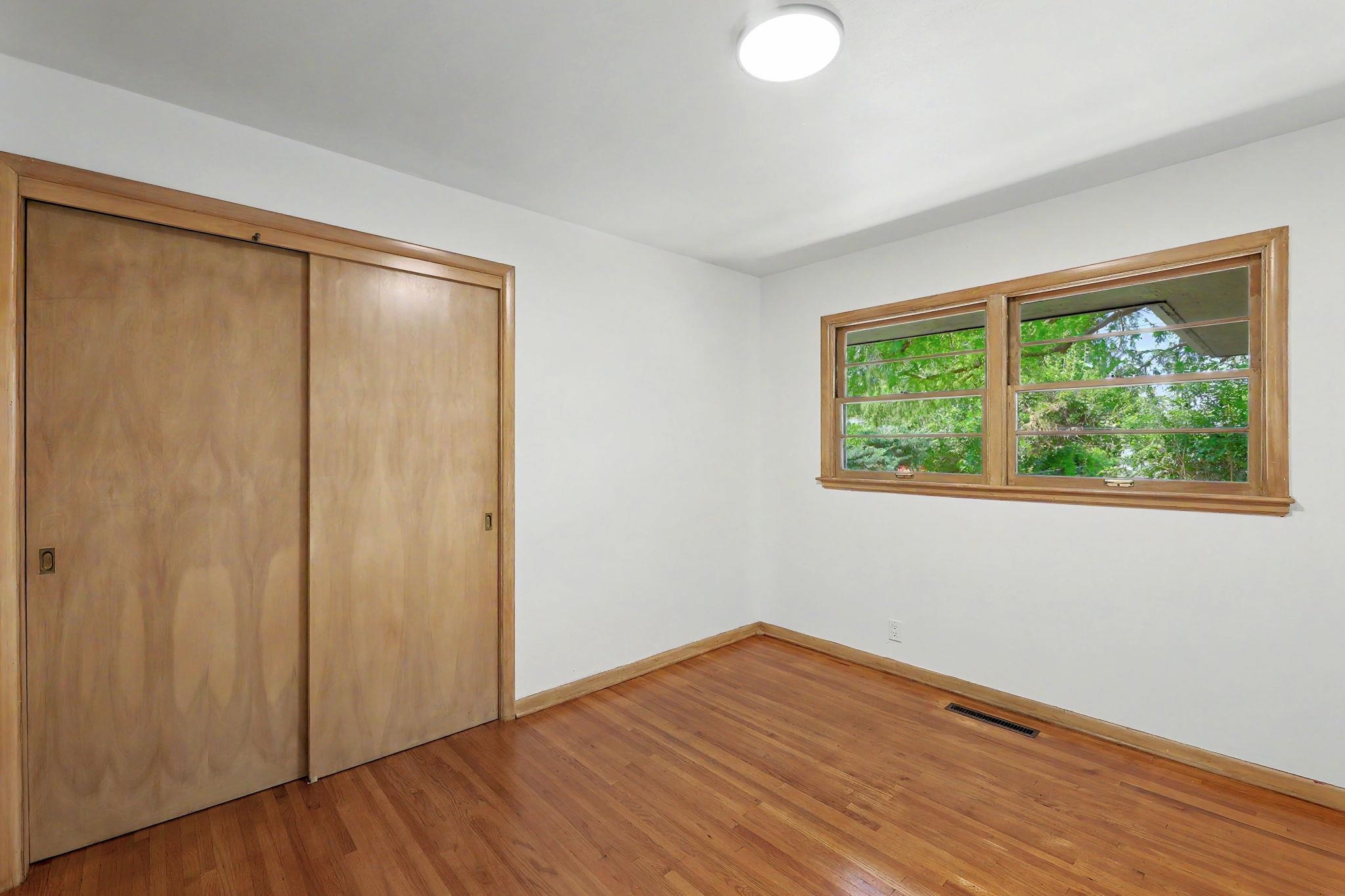 3321 E Bellaire Ct Property Photo 11
