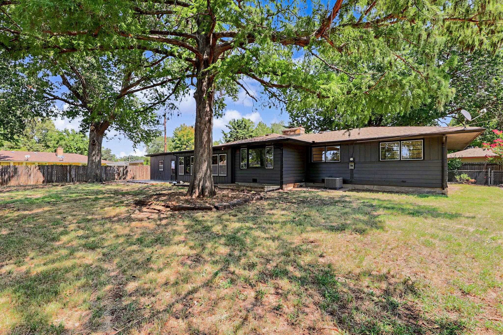 3321 E Bellaire Ct Property Photo 21