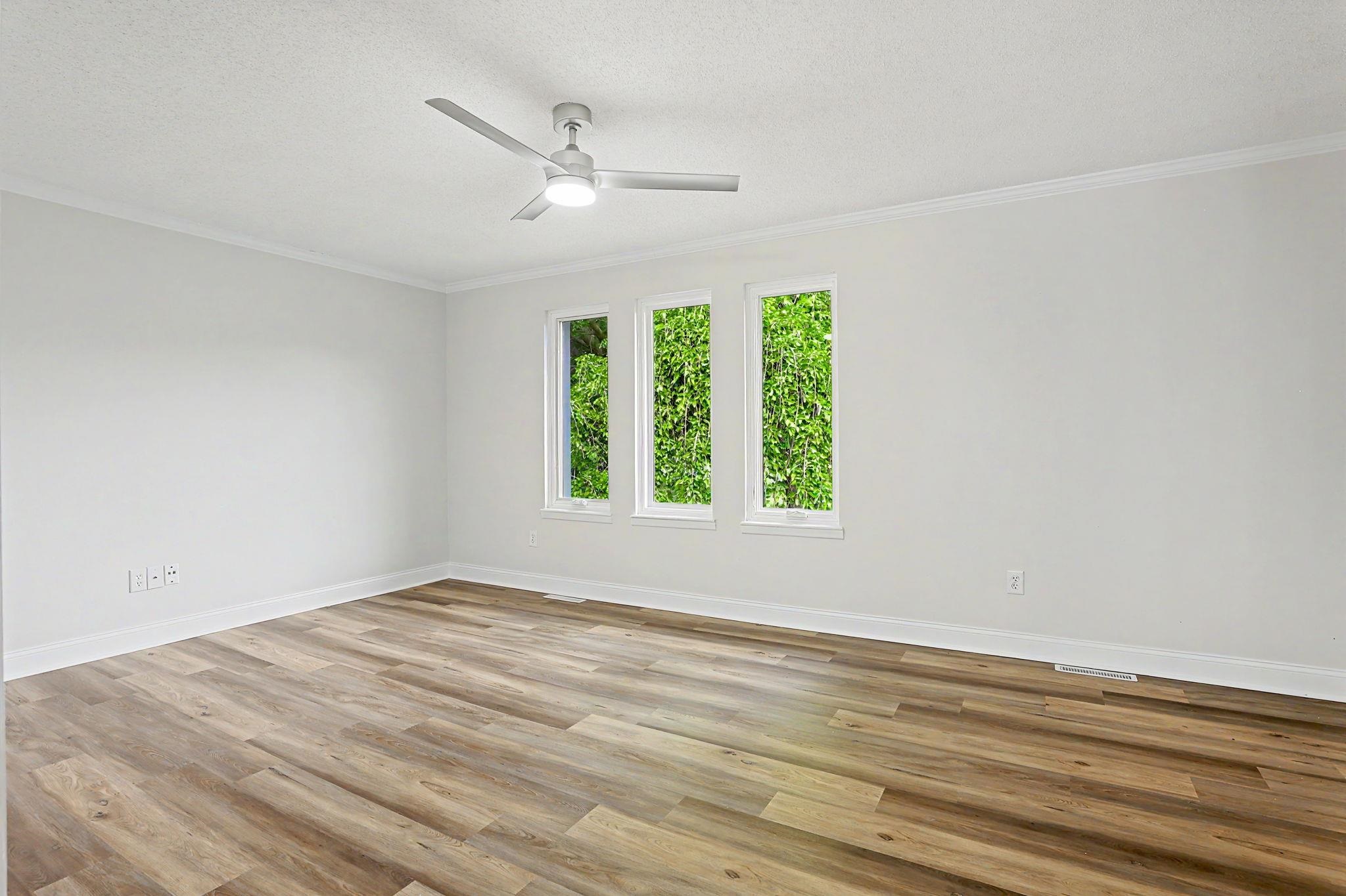 440 N Linden Property Photo 5