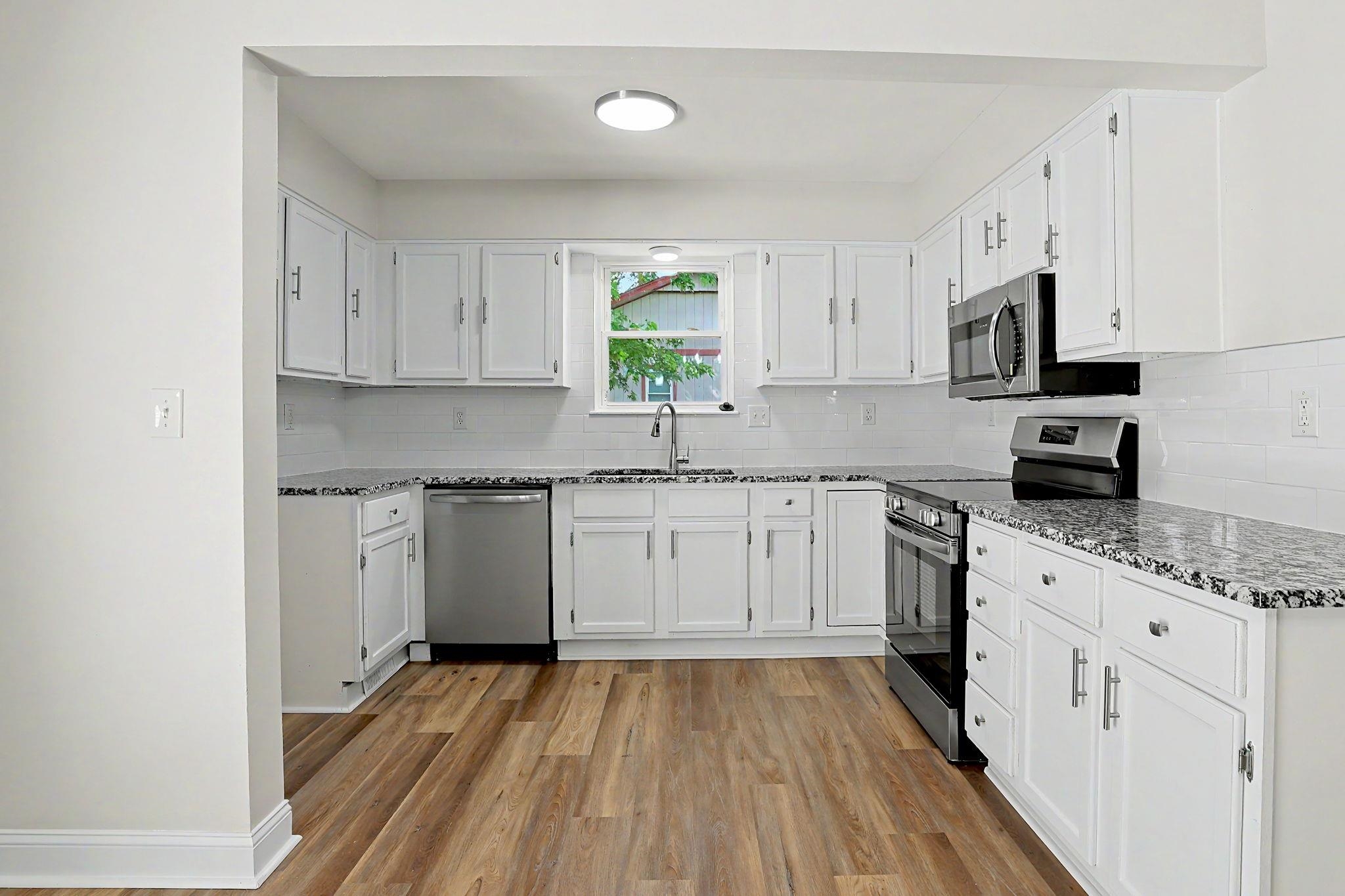 440 N Linden Property Photo 14
