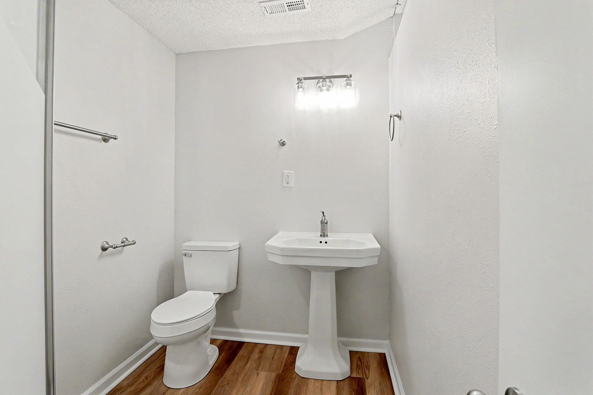 440 N Linden Property Photo 31