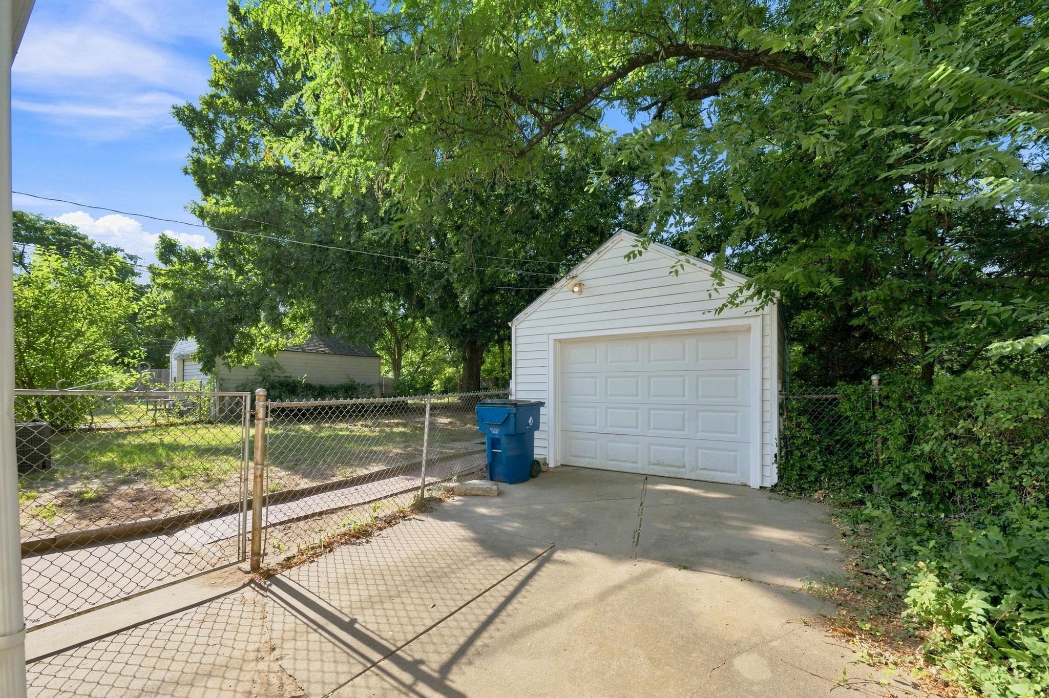 5123 E Murdock Ave Property Photo 24