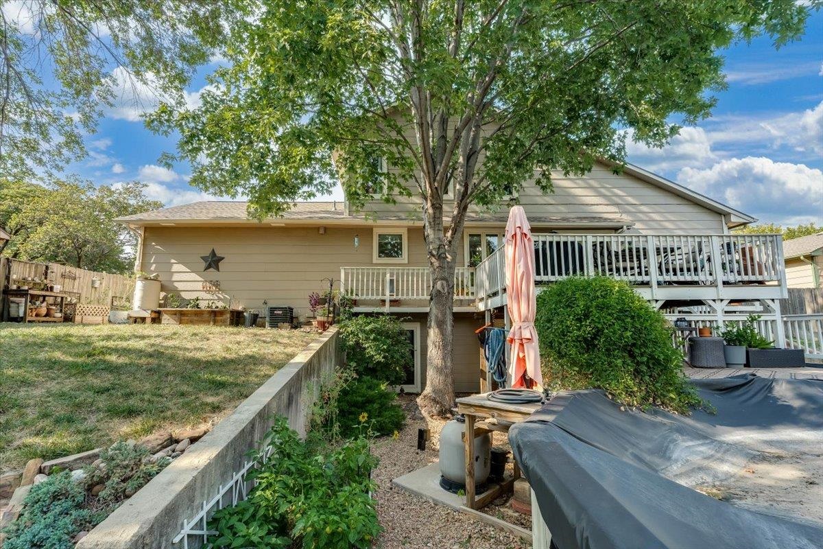 1713 E Brendonwood Rd Property Photo 28
