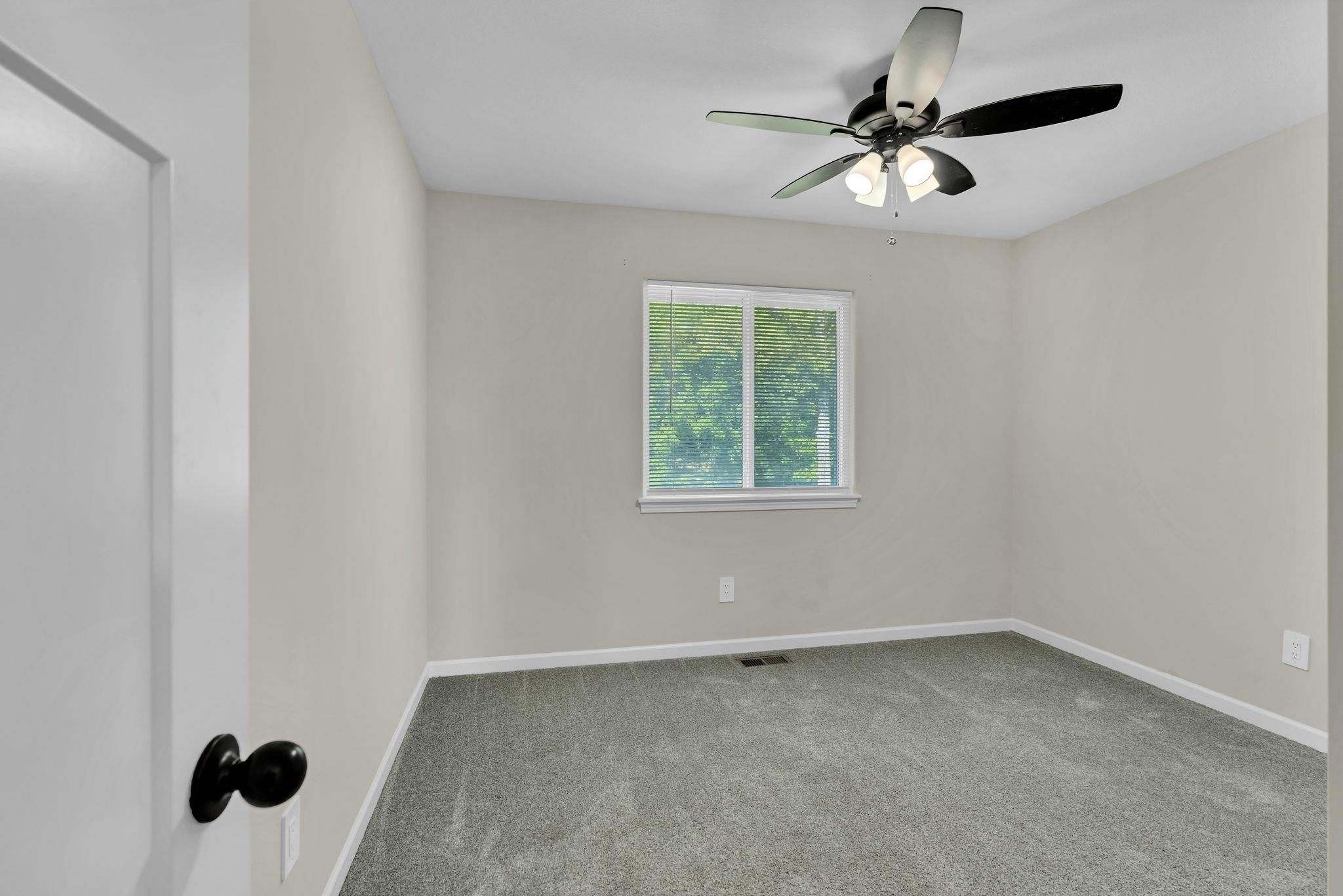 3002 E Maywood Property Photo 14