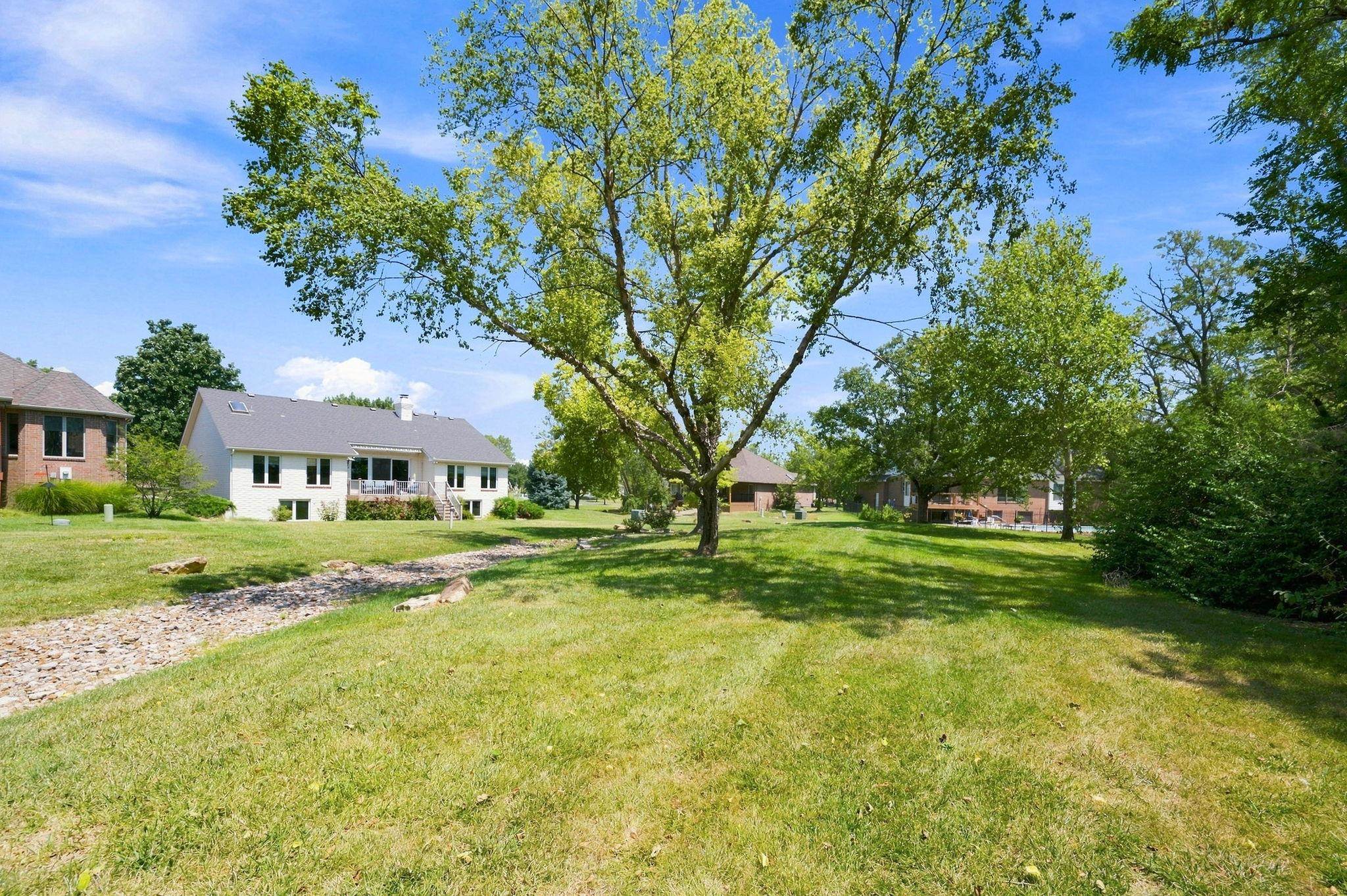 13831 E Berwick Dr Property Photo 32