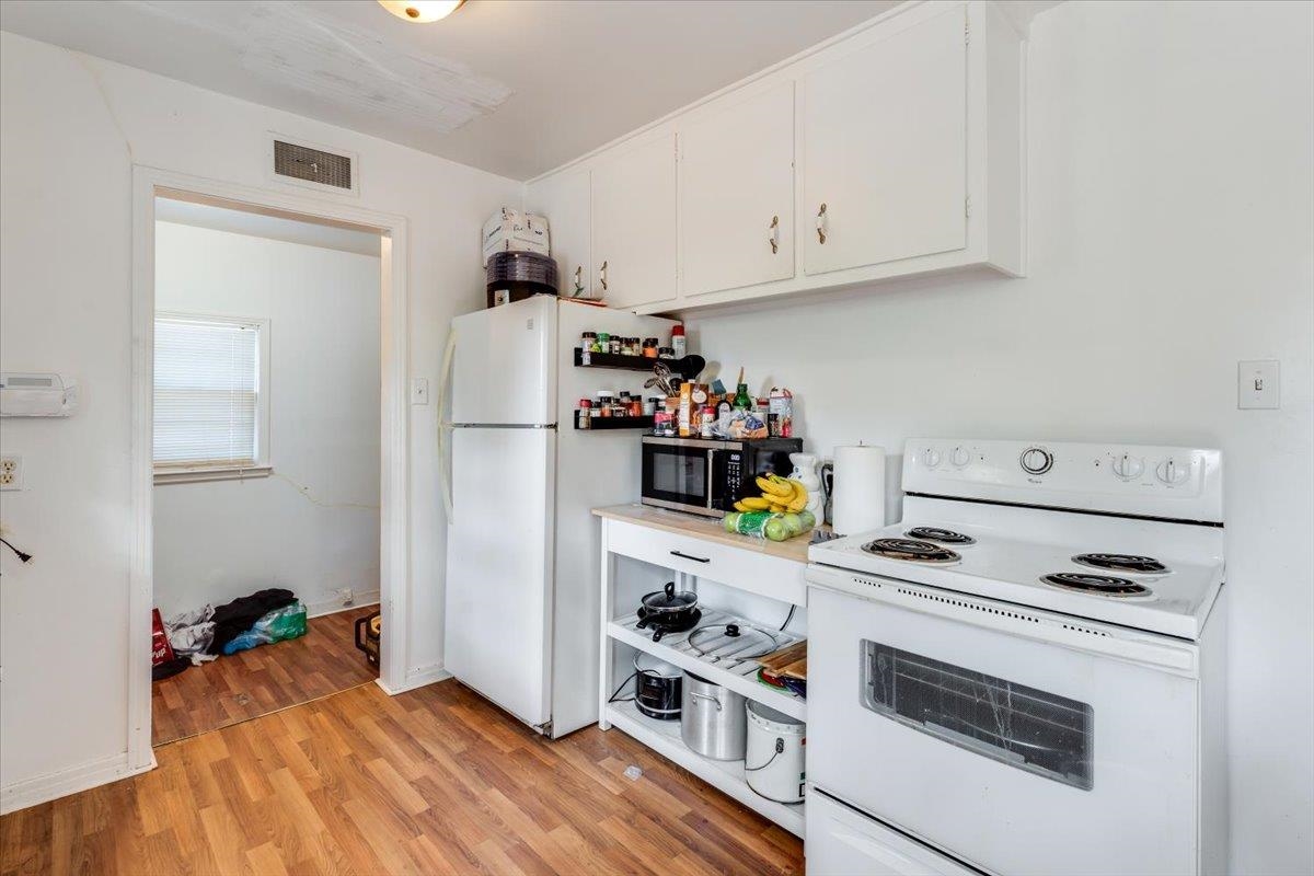 3051 S Elizabeth Ave Property Photo 12