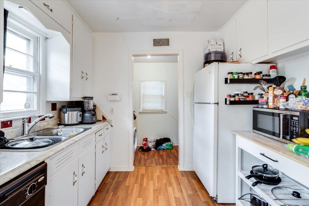 3051 S Elizabeth Ave Property Photo 13