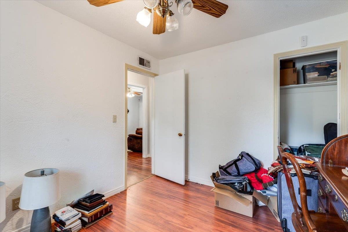 3051 S Elizabeth Ave Property Photo 19