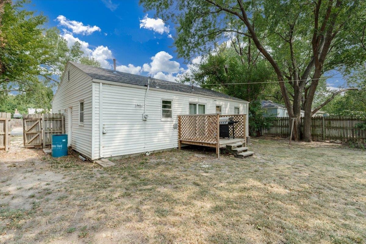 3051 S Elizabeth Ave Property Photo 23