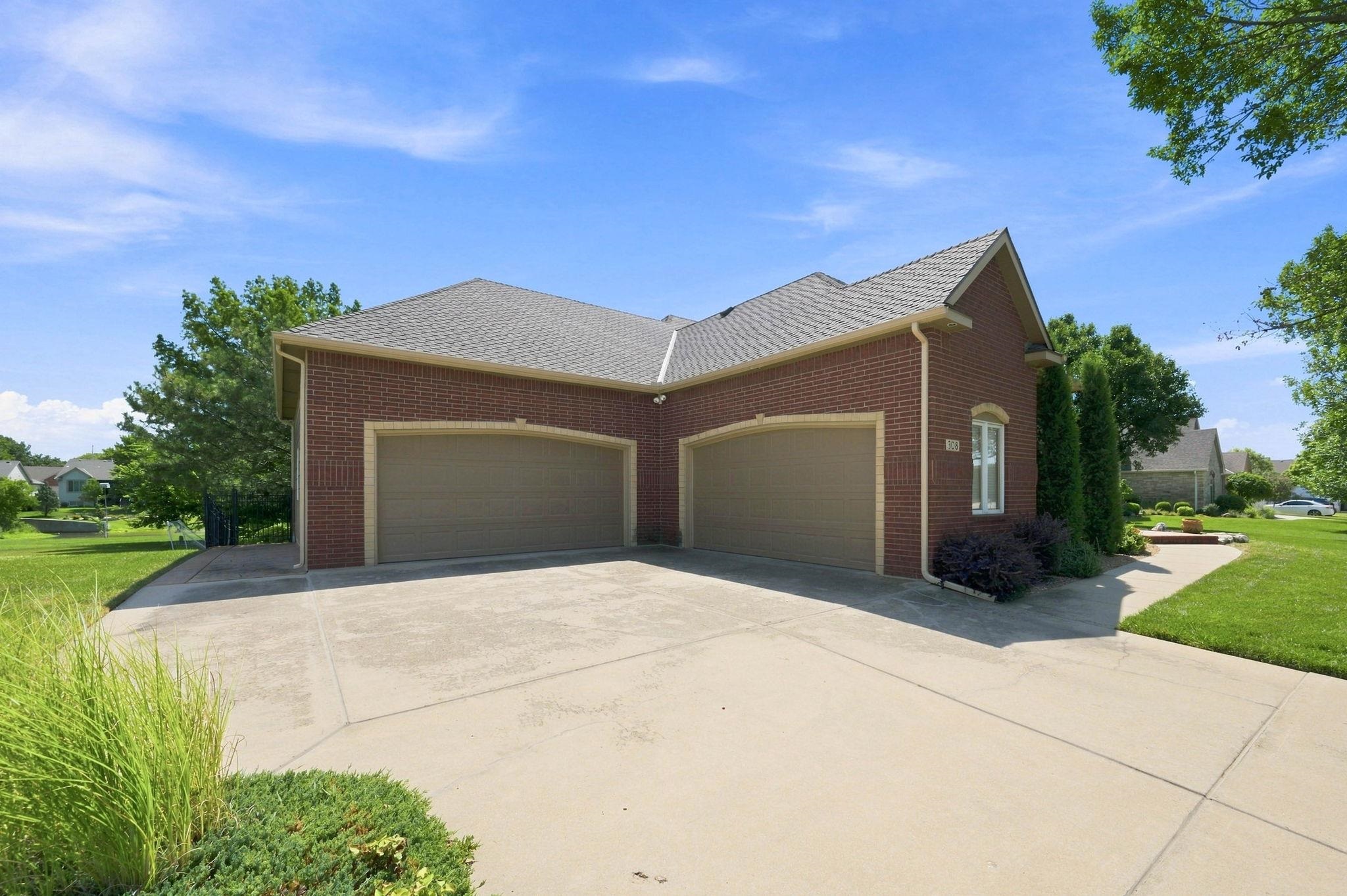 308 S Grand Mere Property Photo 36