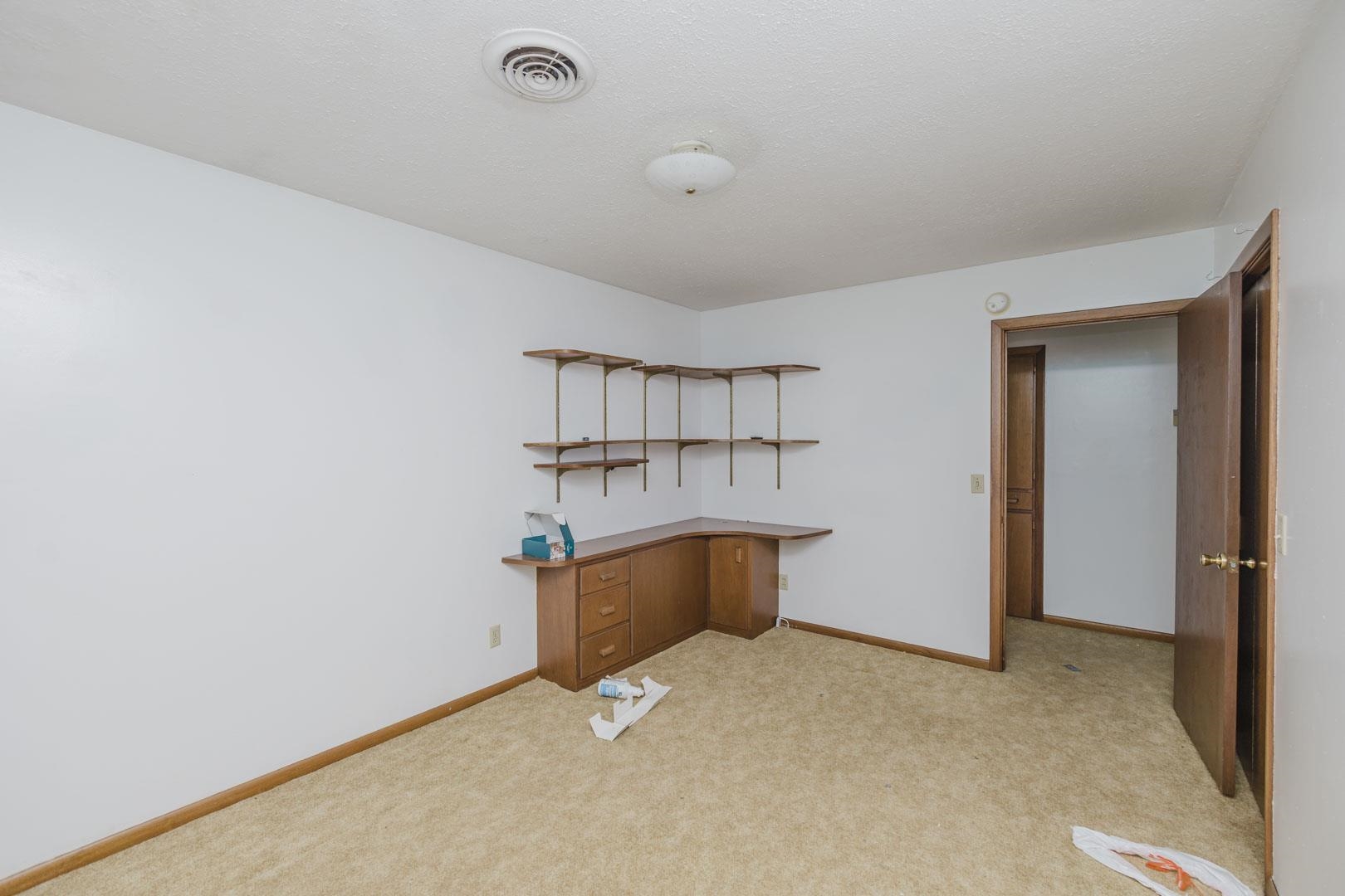 112 W F St Property Photo 27