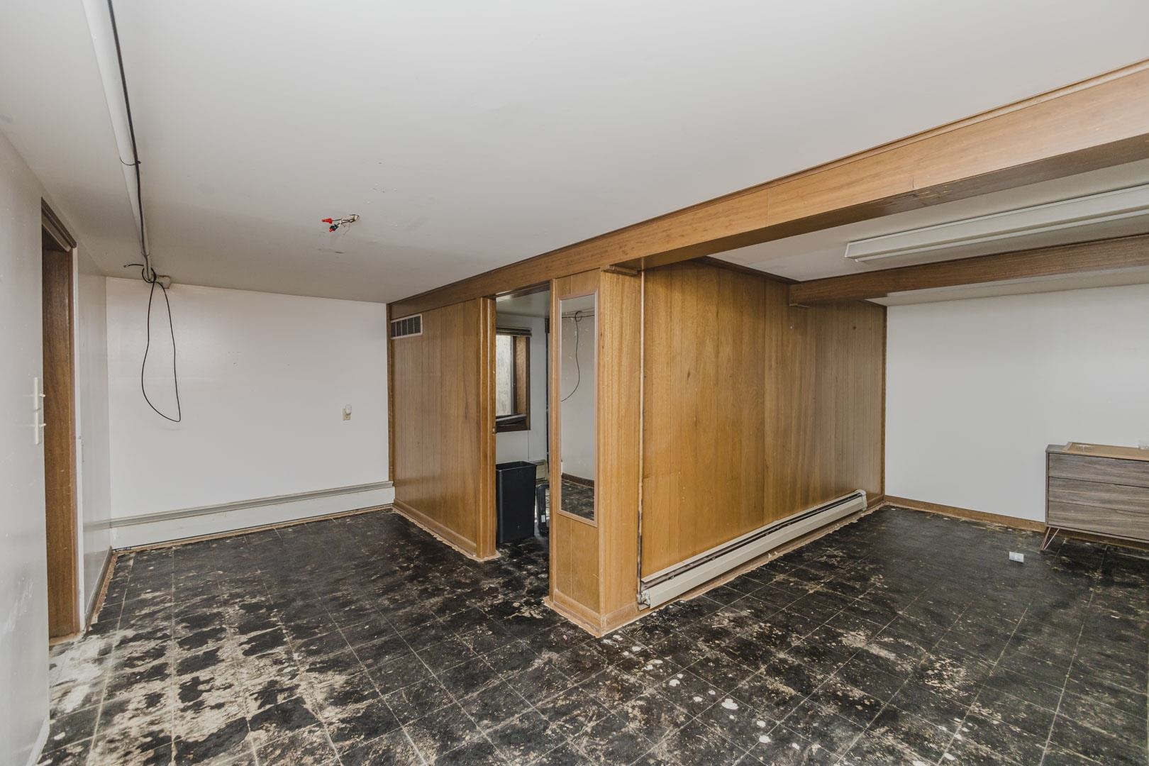 112 W F St Property Photo 29