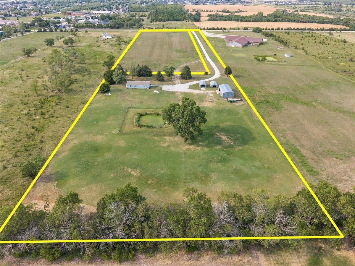 9115 E 31st St S 4.6 Acres Property Photo 3
