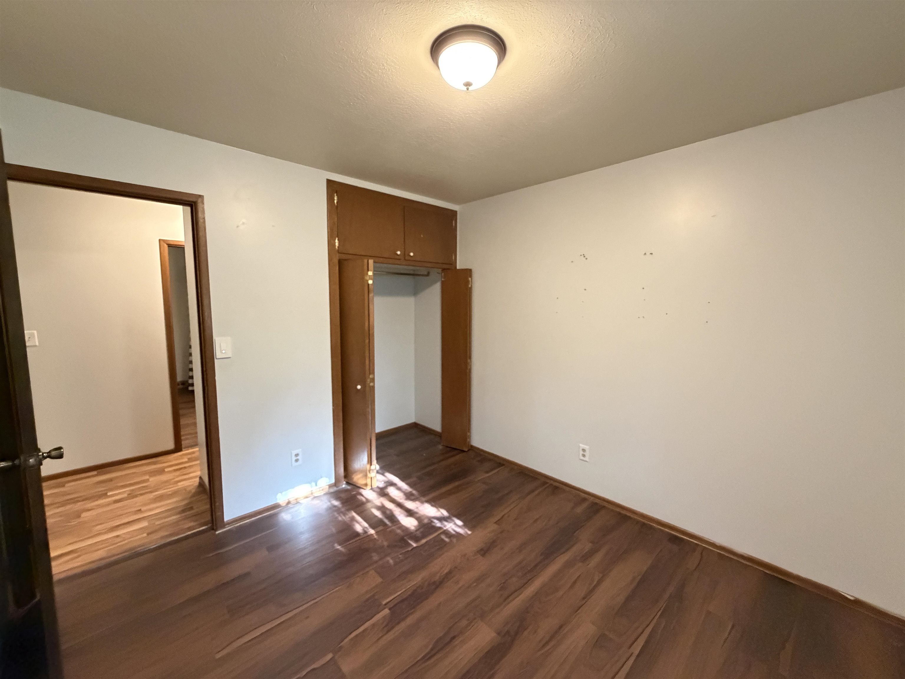 2543 S Hiram Avenue Property Photo 15