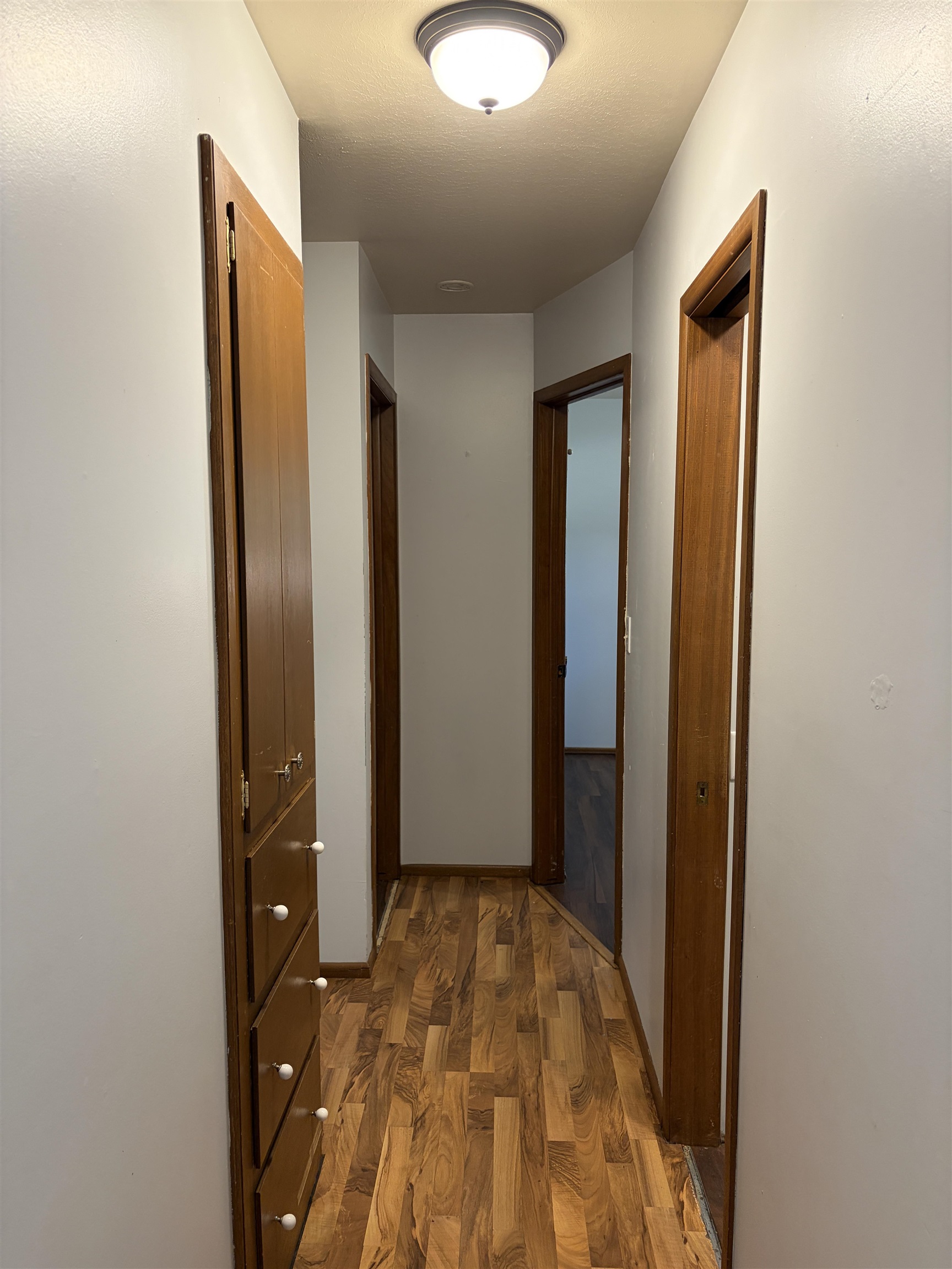 2543 S Hiram Avenue Property Photo 16