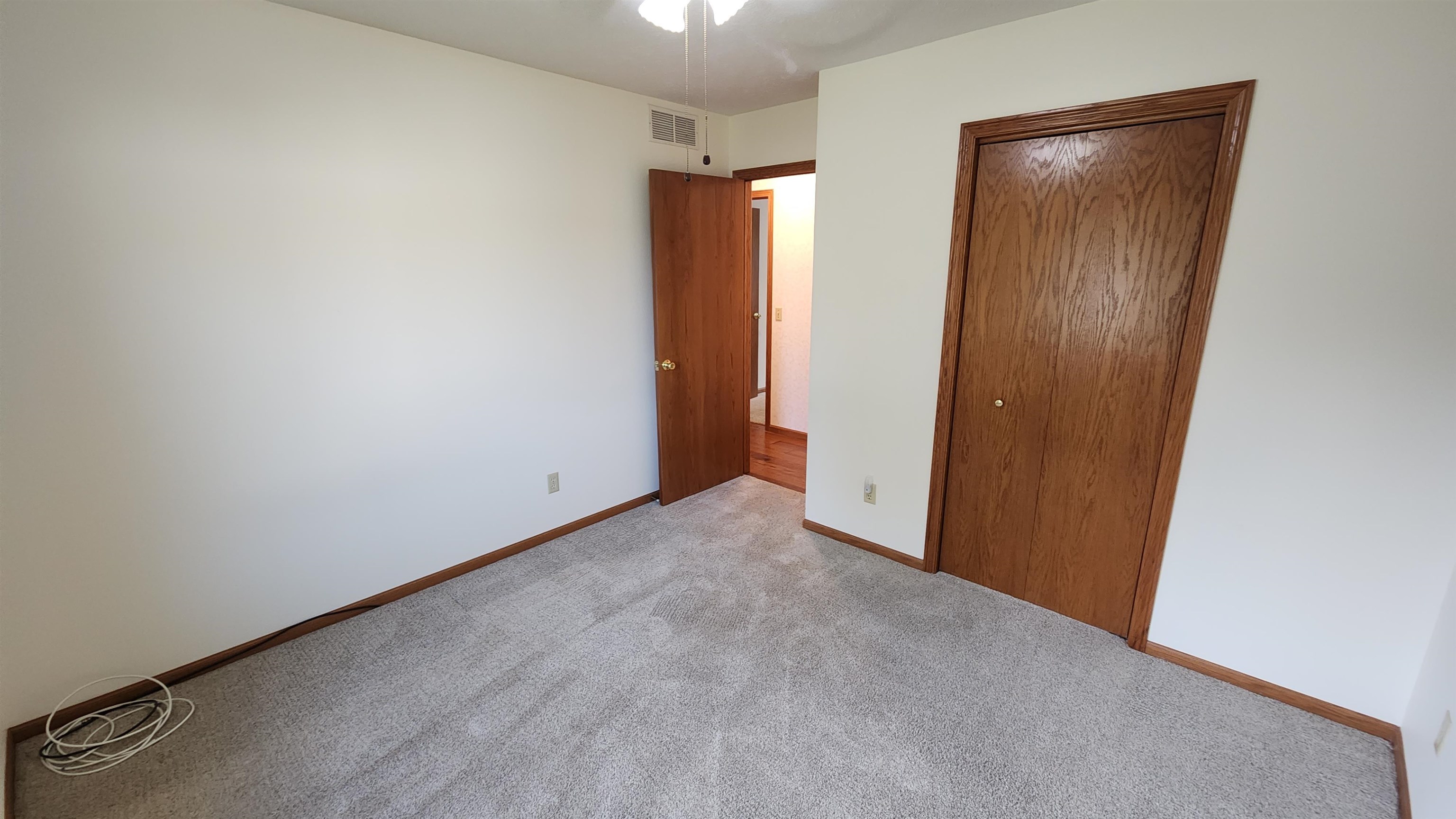 1216 E Republic Avenue Property Photo 21