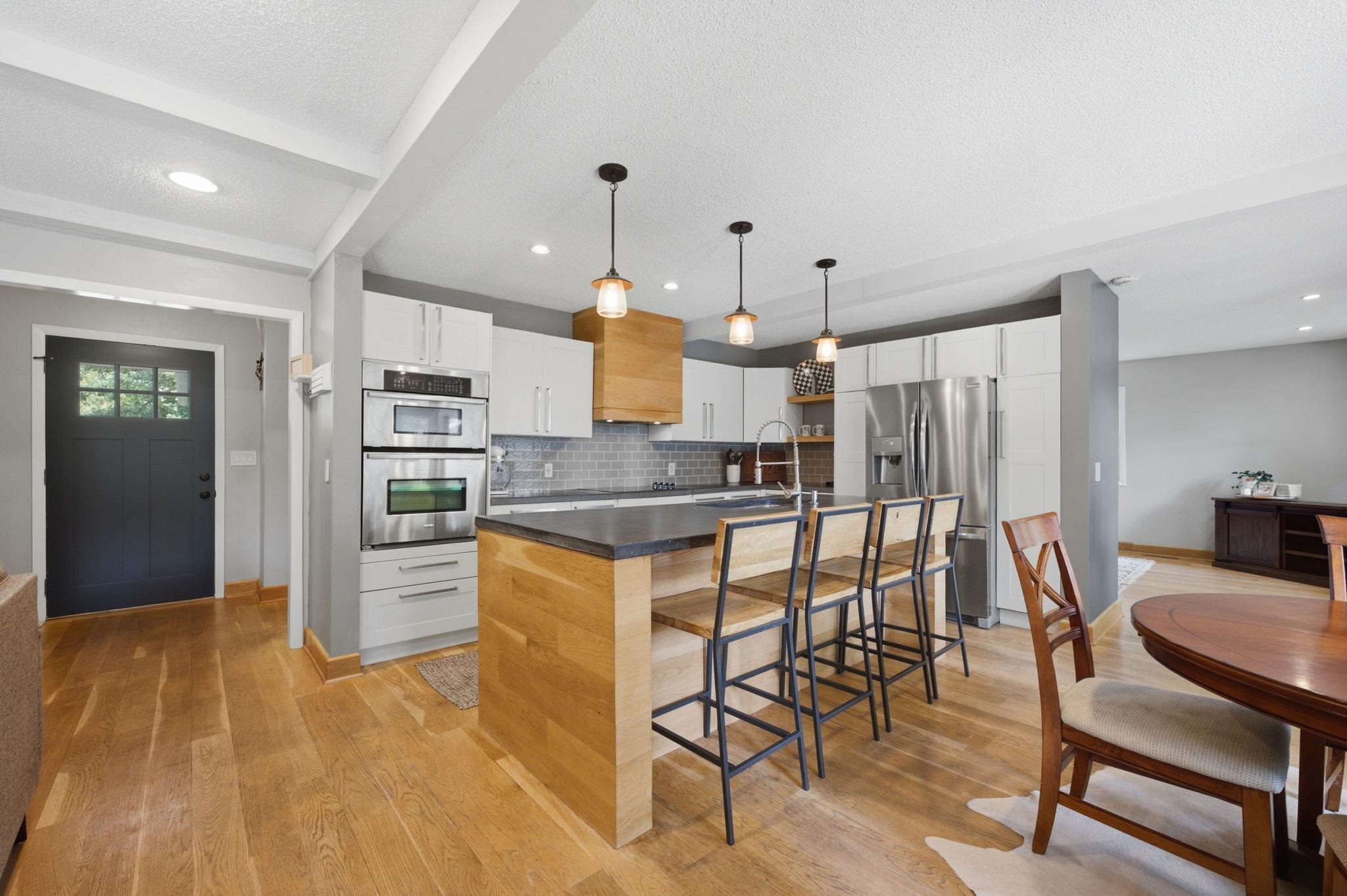 8239 E Brookhollow Property Photo 9