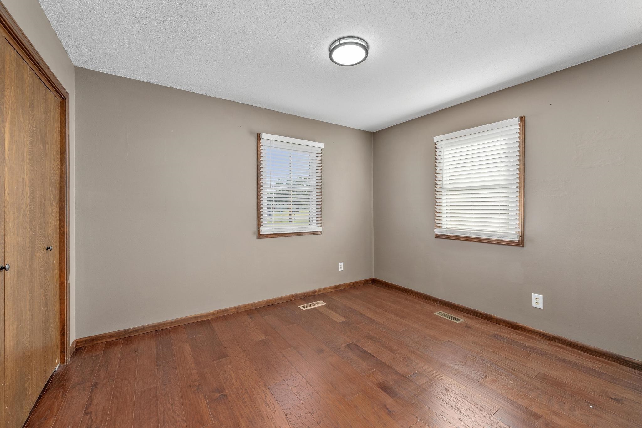 504 W Stuart St Property Photo 20