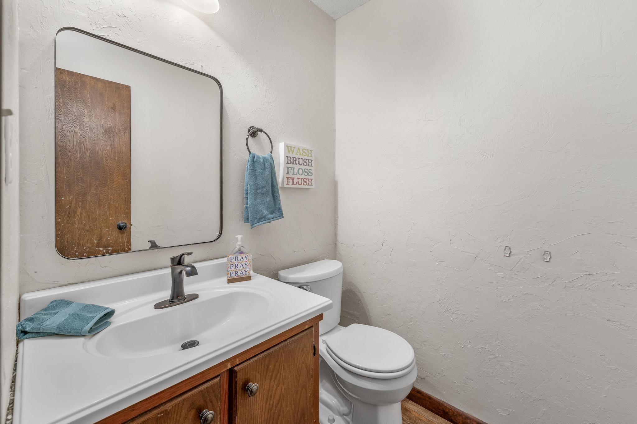 504 W Stuart St Property Photo 24