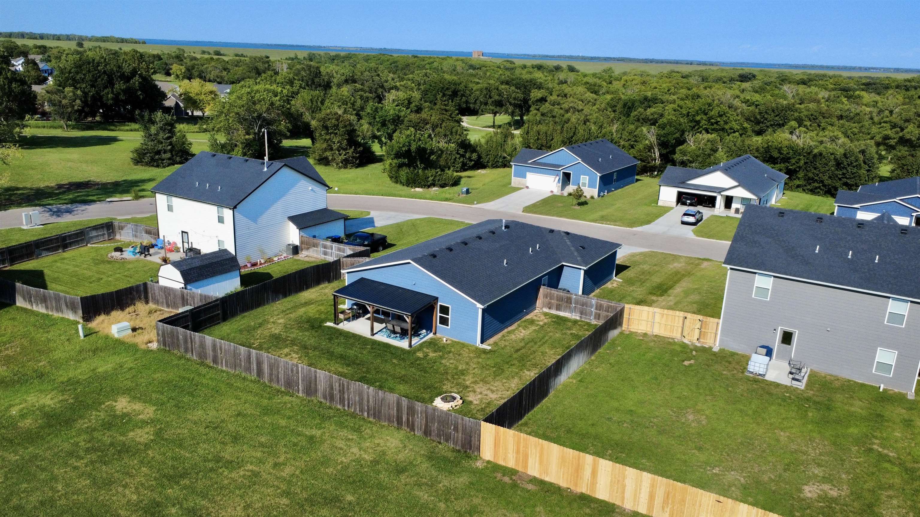 1305 Skyview Dr. Property Photo 28