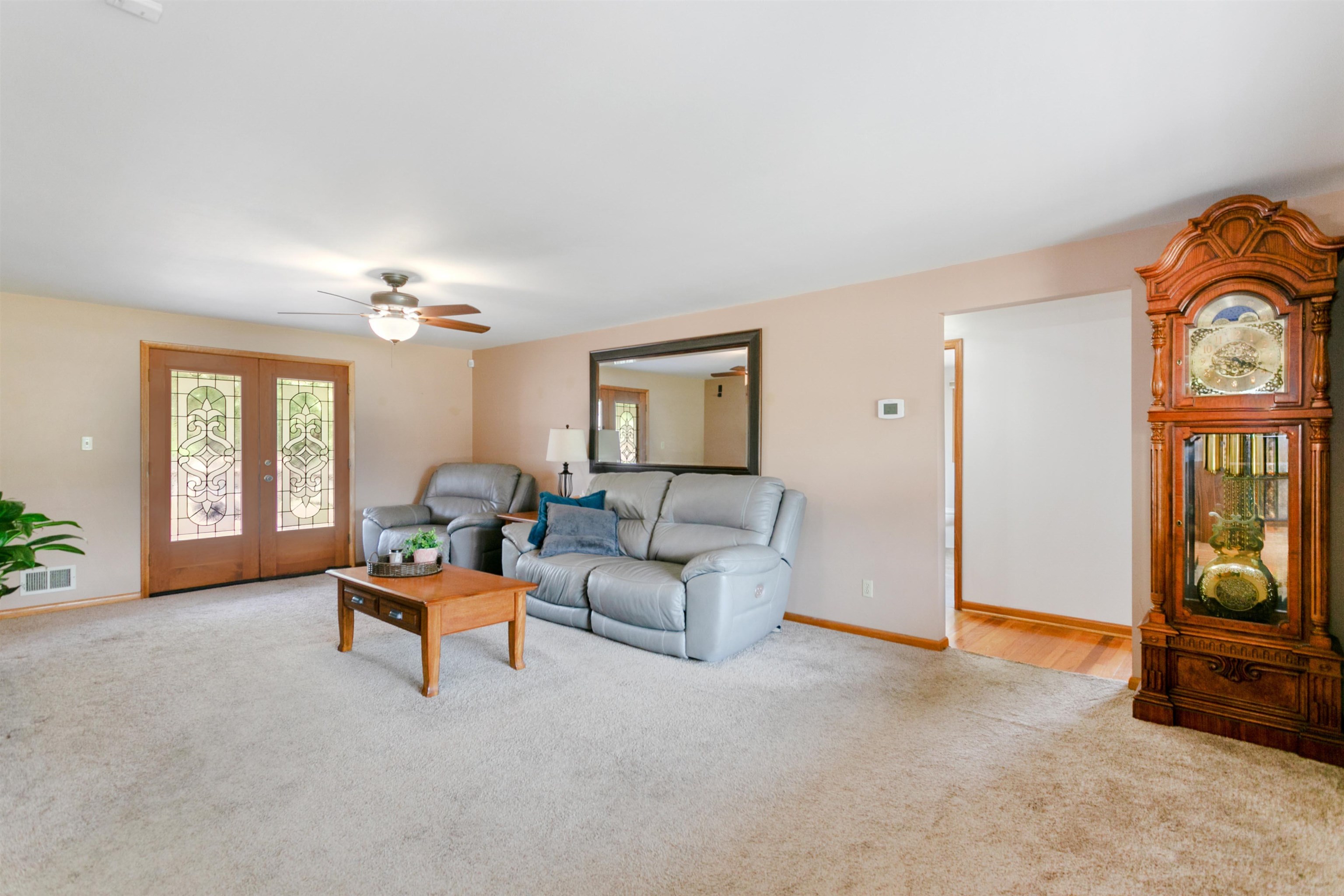 6900 W Hollywood Property Photo 2