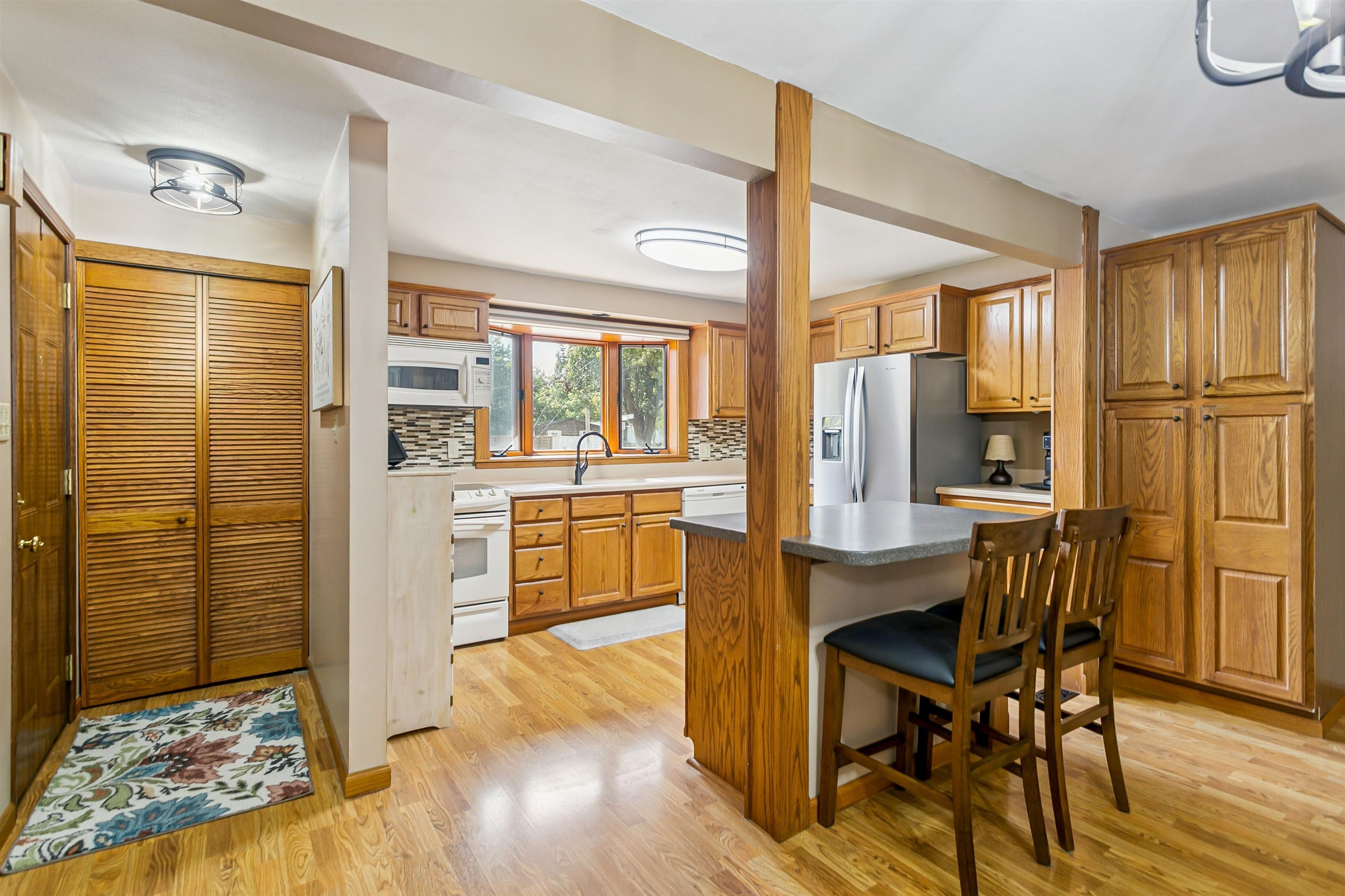 6900 W Hollywood Property Photo 5